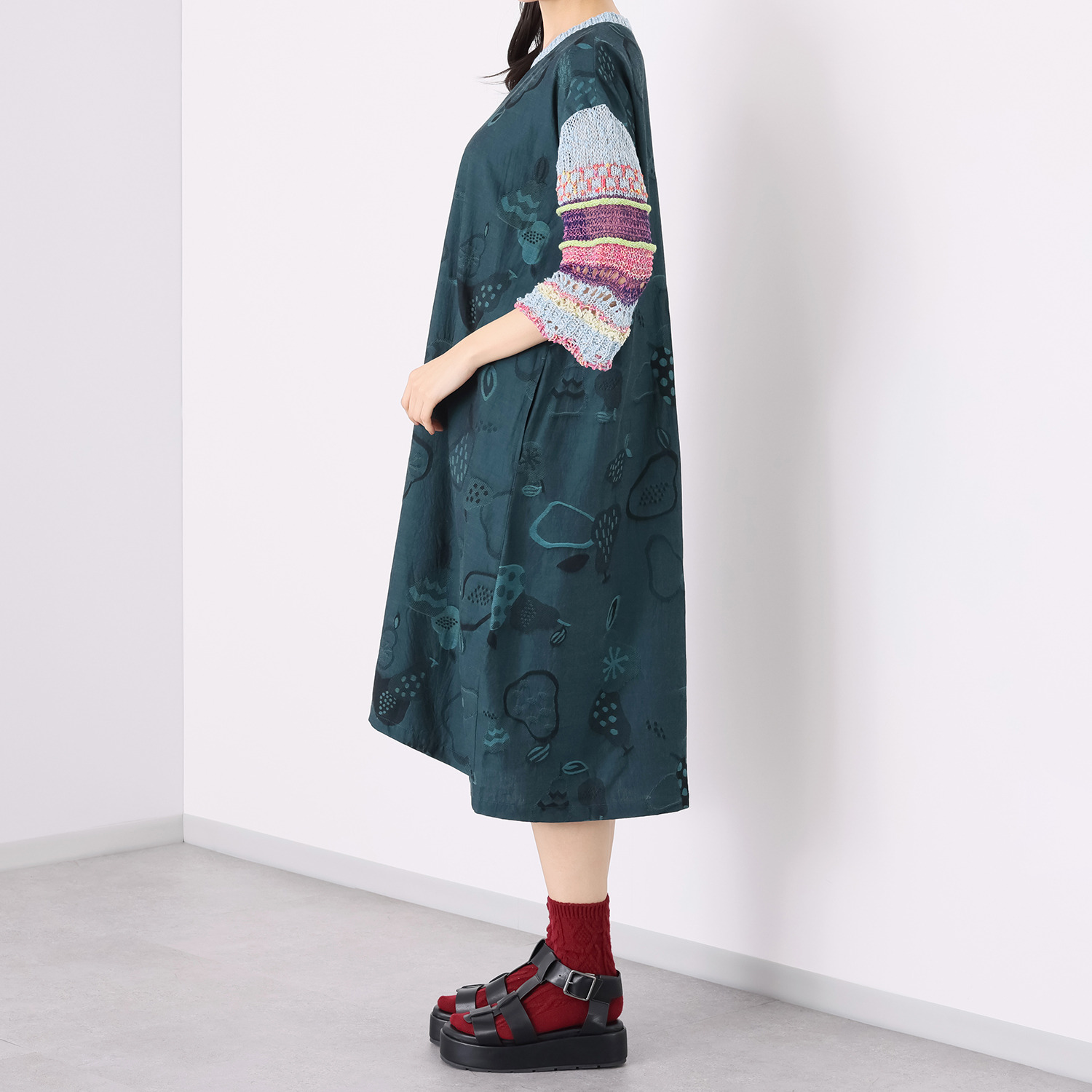 エム　アンド　キョウコ 異素材使い 洋梨柄ワンピース