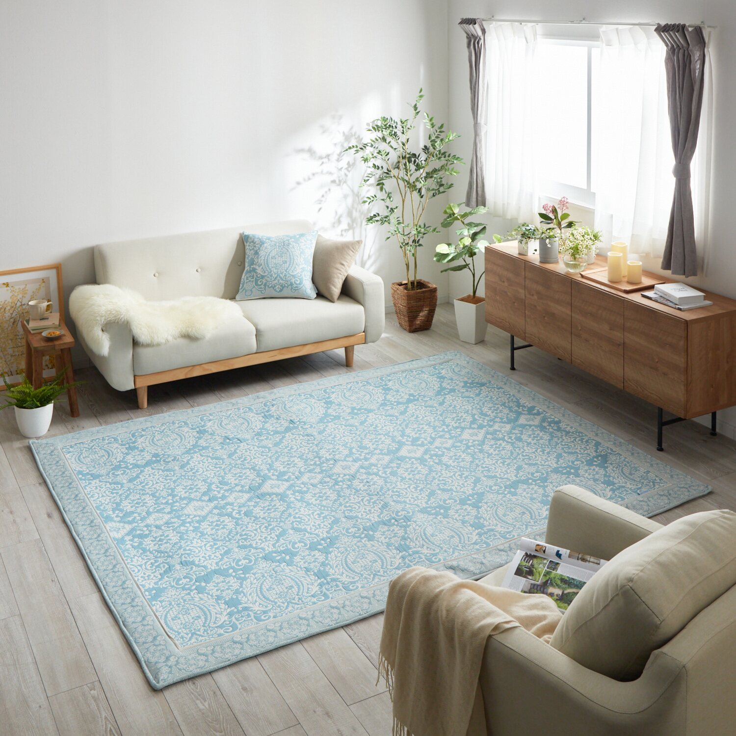 スワトウ刺しゅう協会 認定デザイン ジャガード織 コットンラグ ＜１９０×２４０ｃｍ＞