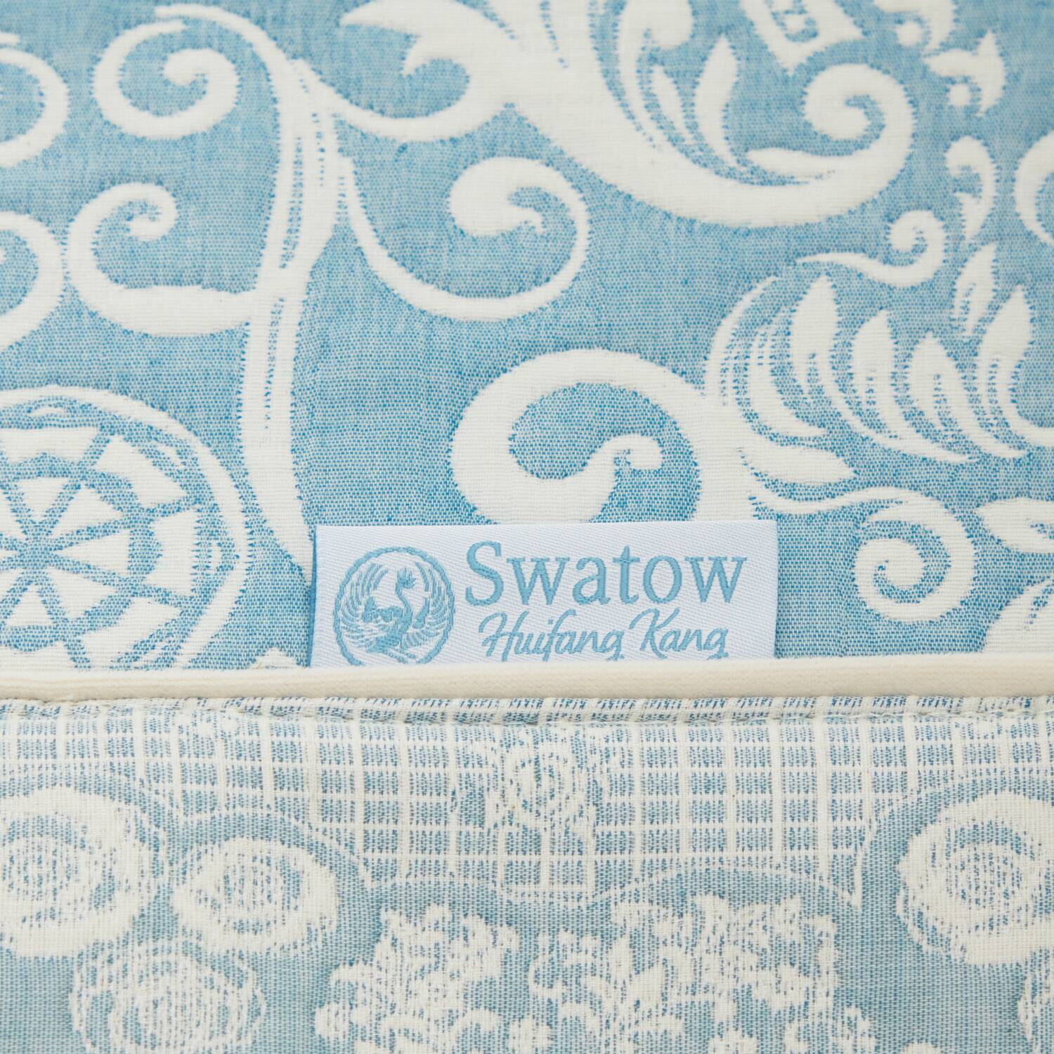 スワトウ刺しゅう協会 認定デザイン ジャガード織 コットンラグ ＜１９０×２４０ｃｍ＞