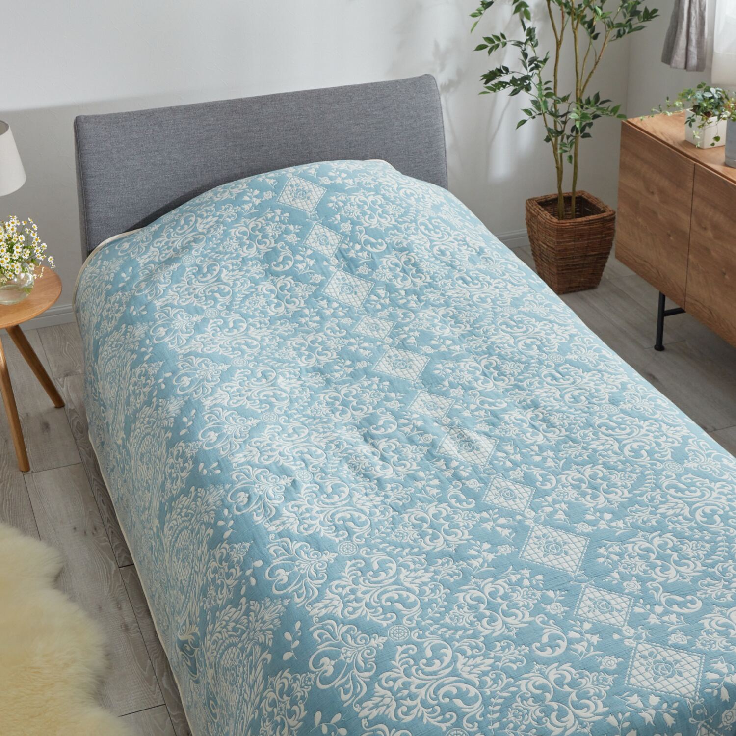 スワトウ刺しゅう協会 認定デザイン ジャガード織 コットンマルチカバー ＜１９０×２４０ｃｍ＞