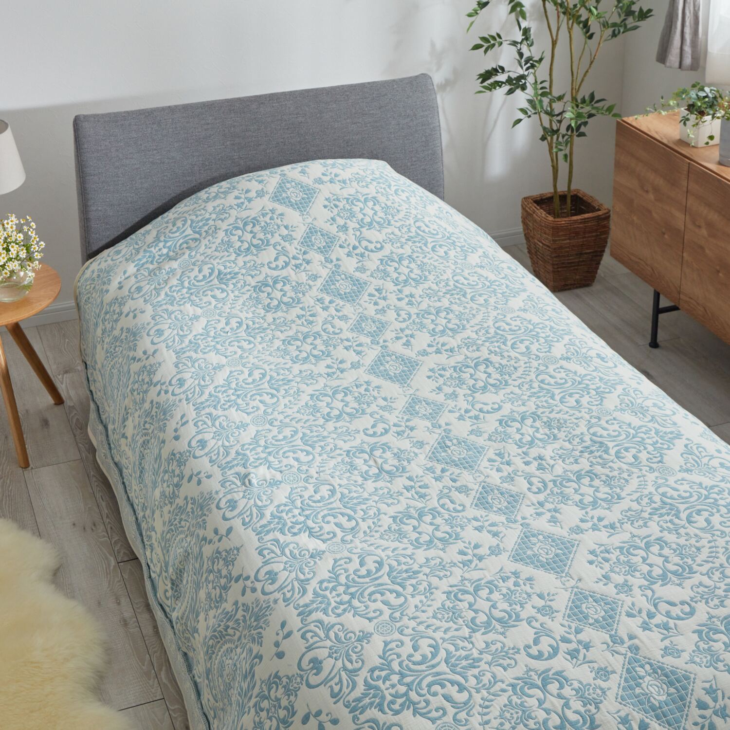 スワトウ刺しゅう協会 認定デザイン ジャガード織 コットンマルチカバー ＜１９０×２４０ｃｍ＞