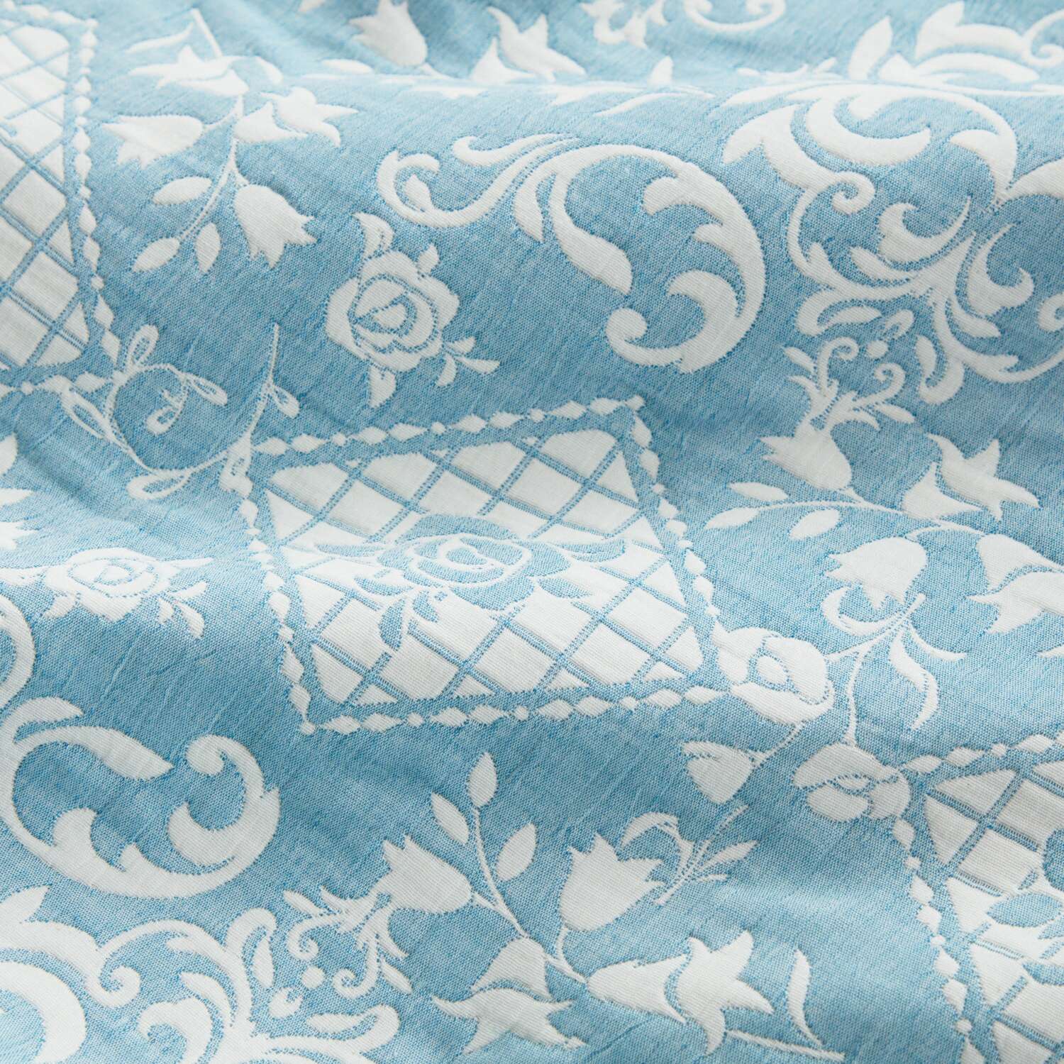 スワトウ刺しゅう協会 認定デザイン ジャガード織 コットンマルチカバー ＜１９０×２４０ｃｍ＞