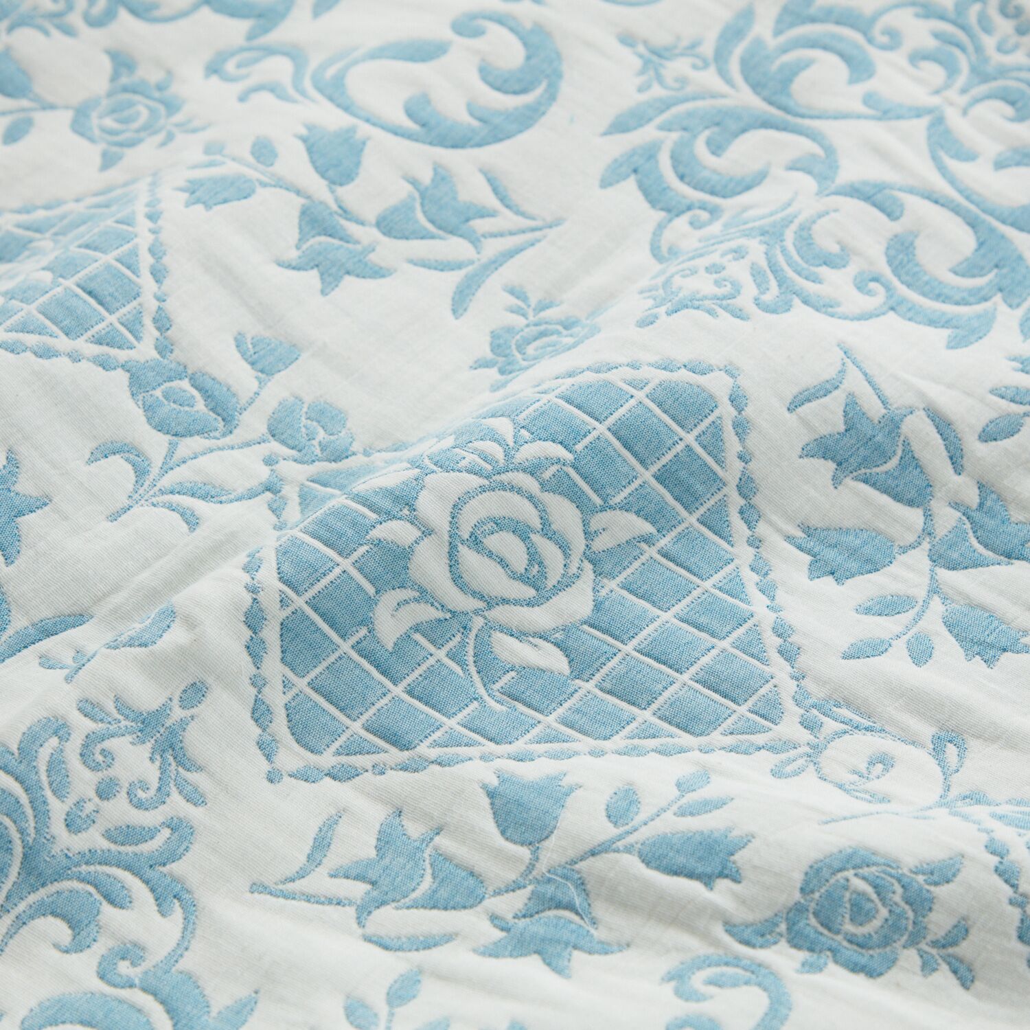 スワトウ刺しゅう協会 認定デザイン ジャガード織 コットンマルチカバー ＜１９０×２４０ｃｍ＞