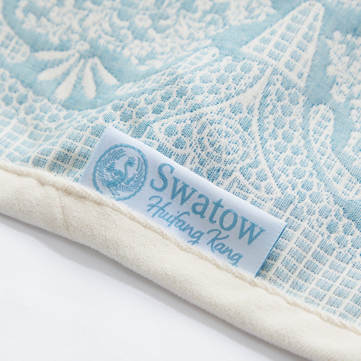 スワトウ刺しゅう協会 認定デザイン ジャガード織 コットンマルチカバー ＜１９０×２４０ｃｍ＞