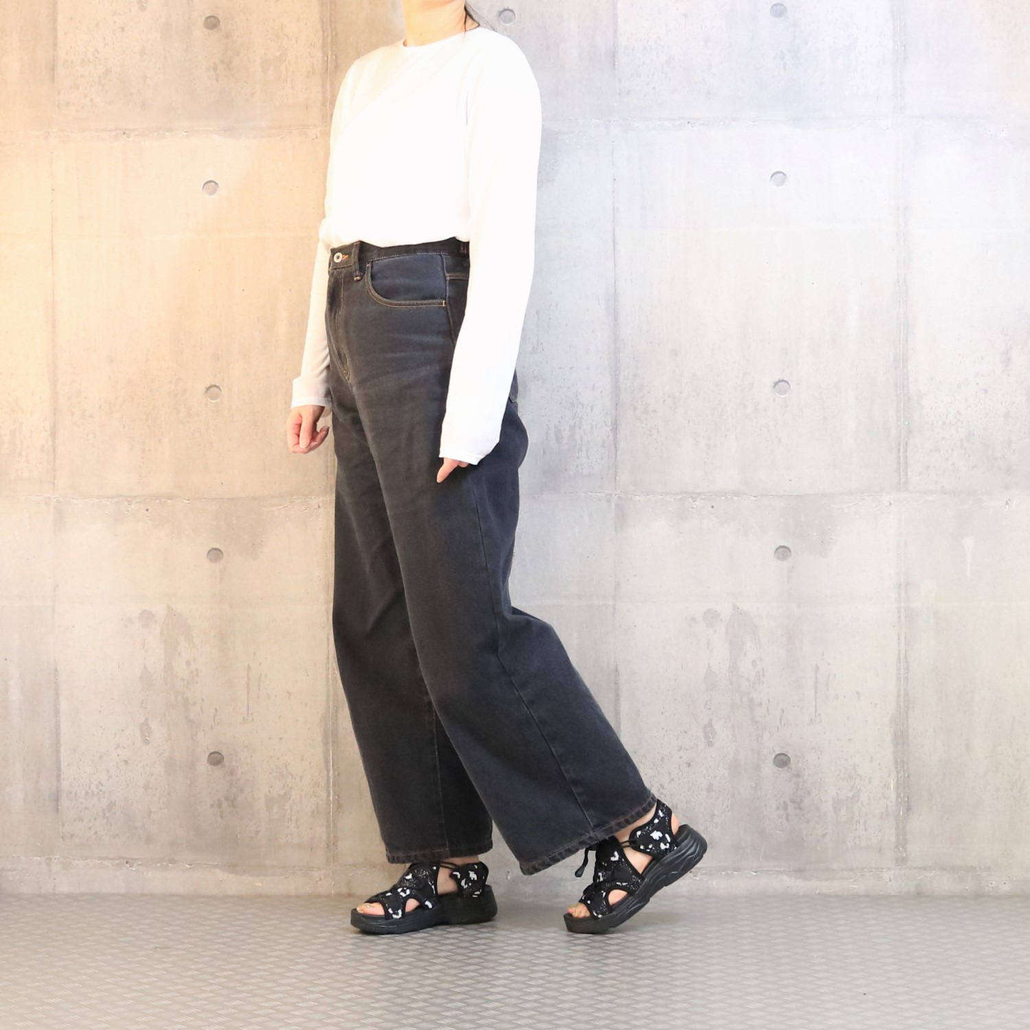 モズ 手洗いできて気持ちいい レオパードアクセント 軽量ニットサンダル