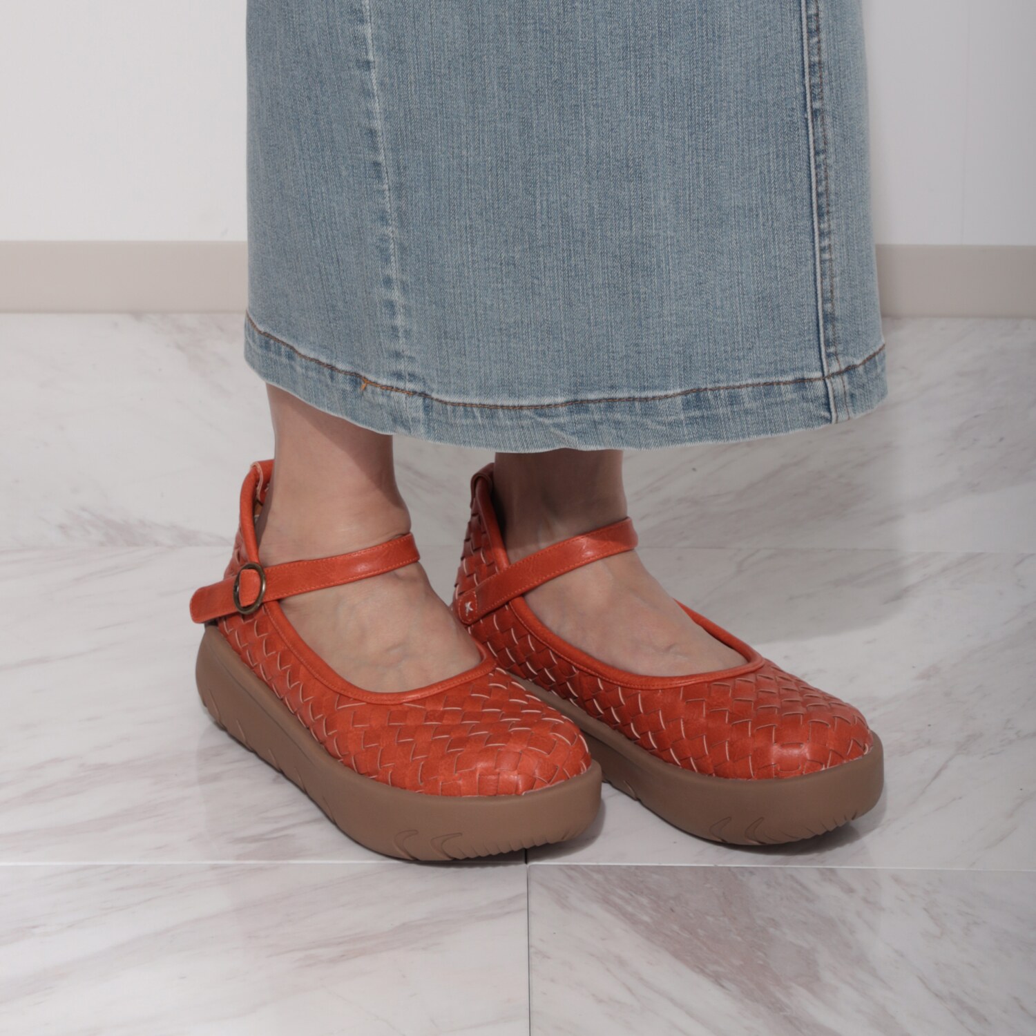 リン・クローバー メッシュデザイン ふわふわインソール 厚底ストラップシューズ