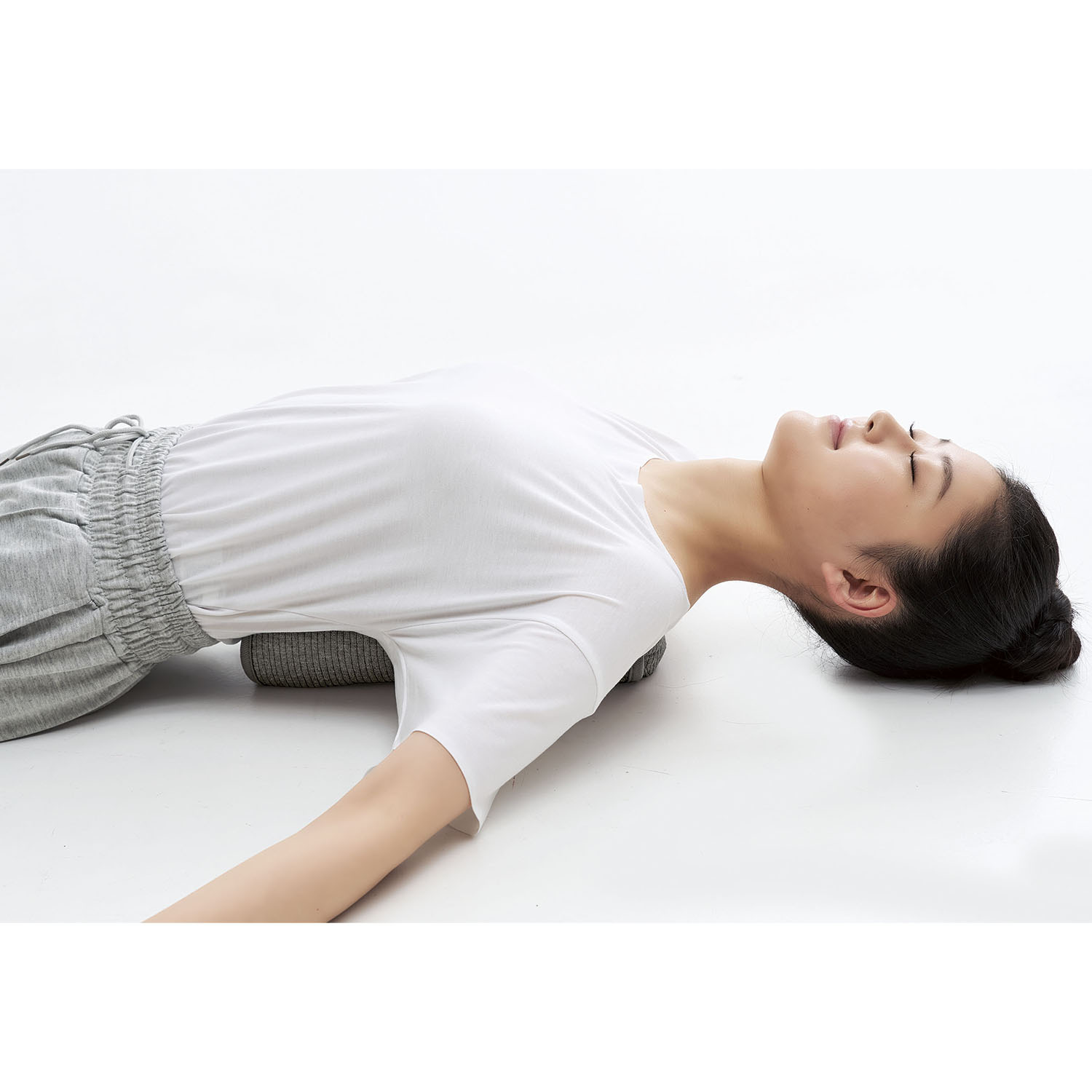 首・肩スッキリ！ 簡単ストレッチ枕 ひのきの香り ネックピロー ひのきオイル付セット