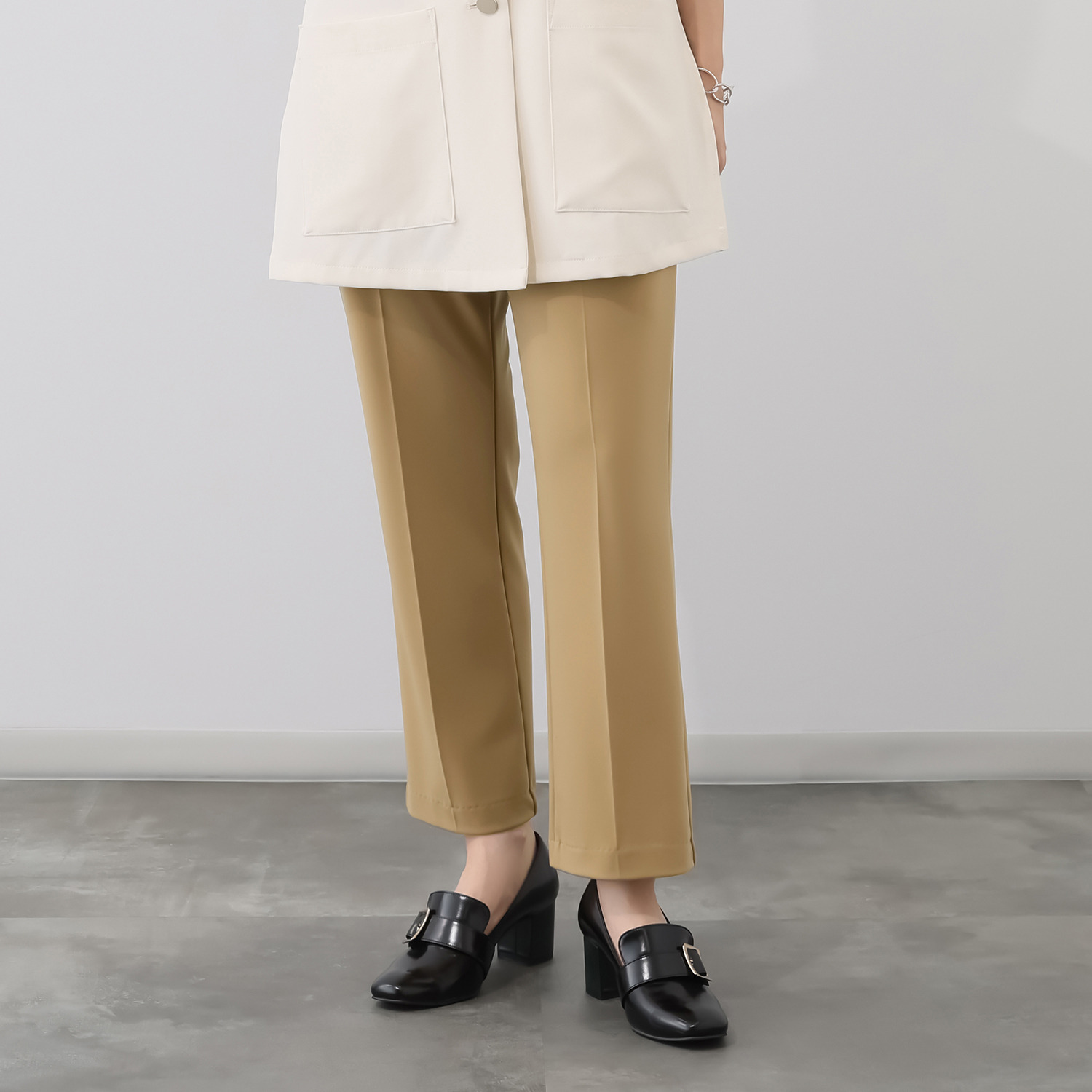 上質ごこち アルディナ とろみストレートパンツ ＜股下６６ｃｍ＞ 