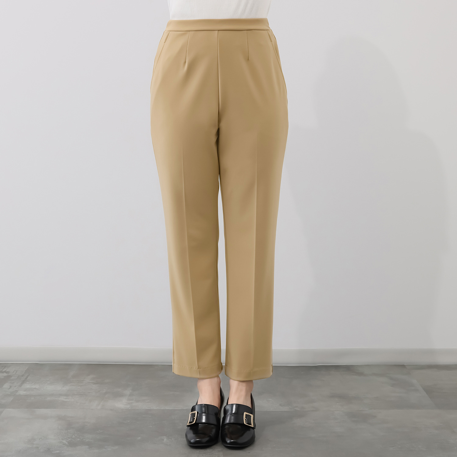 上質ごこち アルディナ とろみストレートパンツ ＜股下６６ｃｍ＞ 