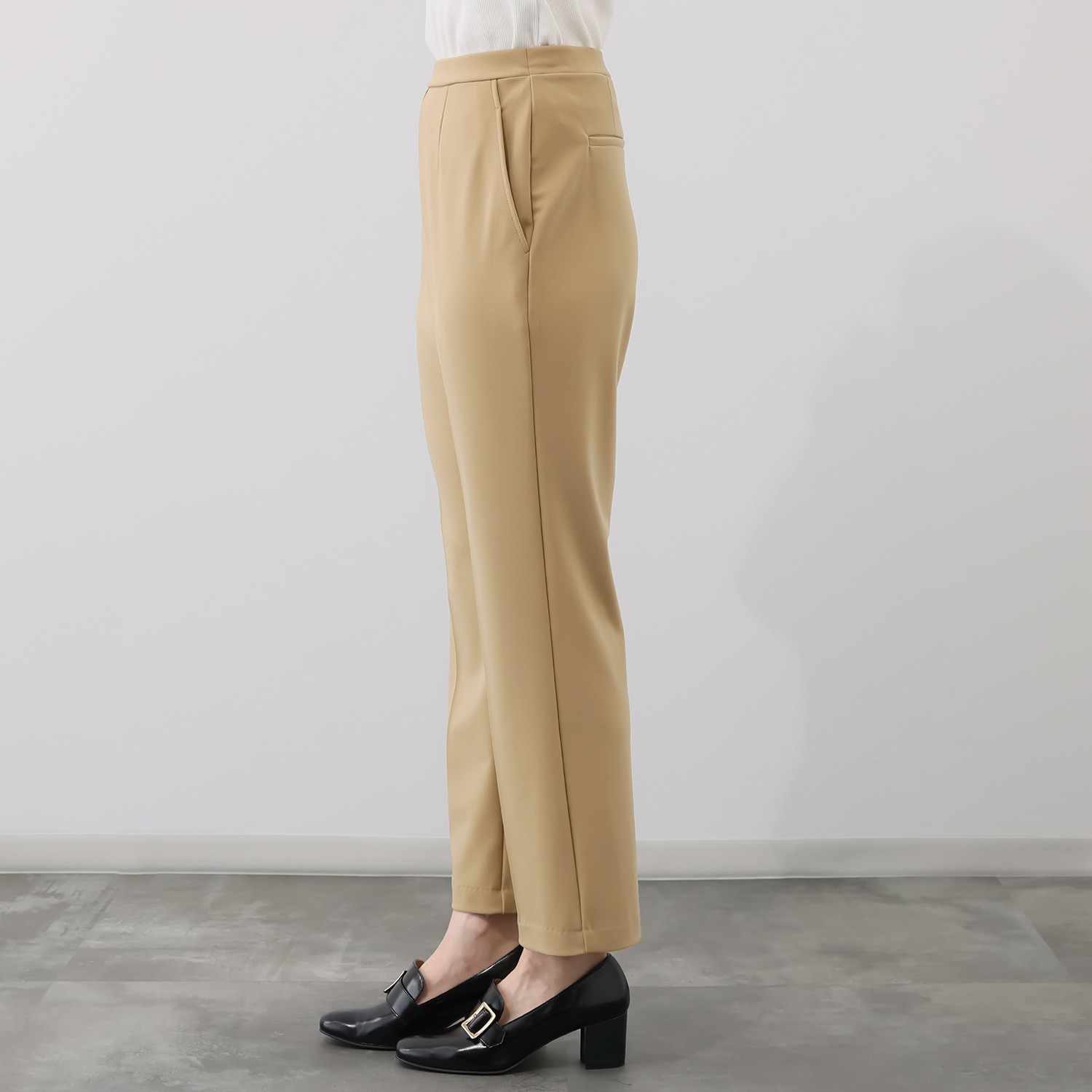 上質ごこち アルディナ とろみストレートパンツ ＜股下６６ｃｍ＞ 