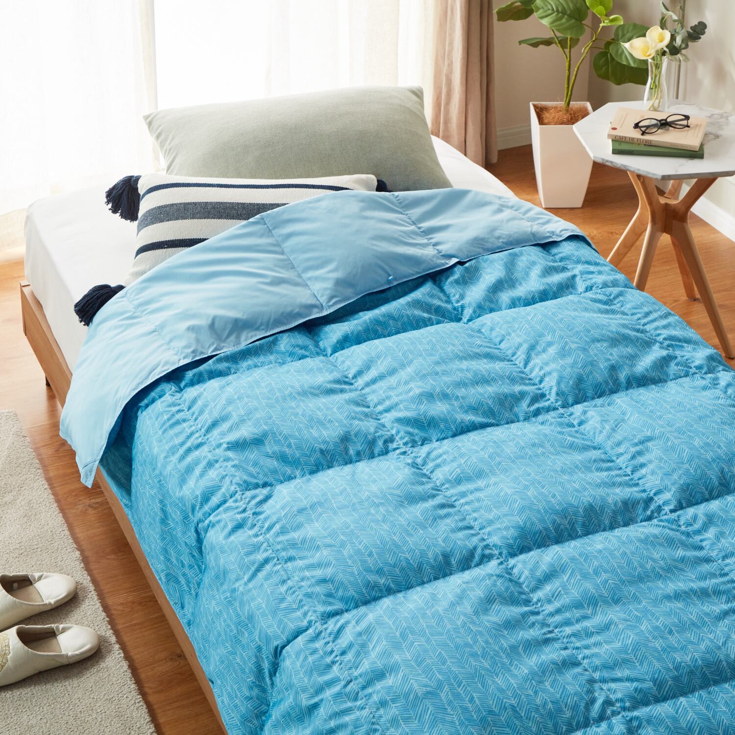 ｎｉｓｈｉｋａｗａ　西川 英国産ダウン使用 洗える・防ダニ ふわふわダウンケット ＜ダブル＞