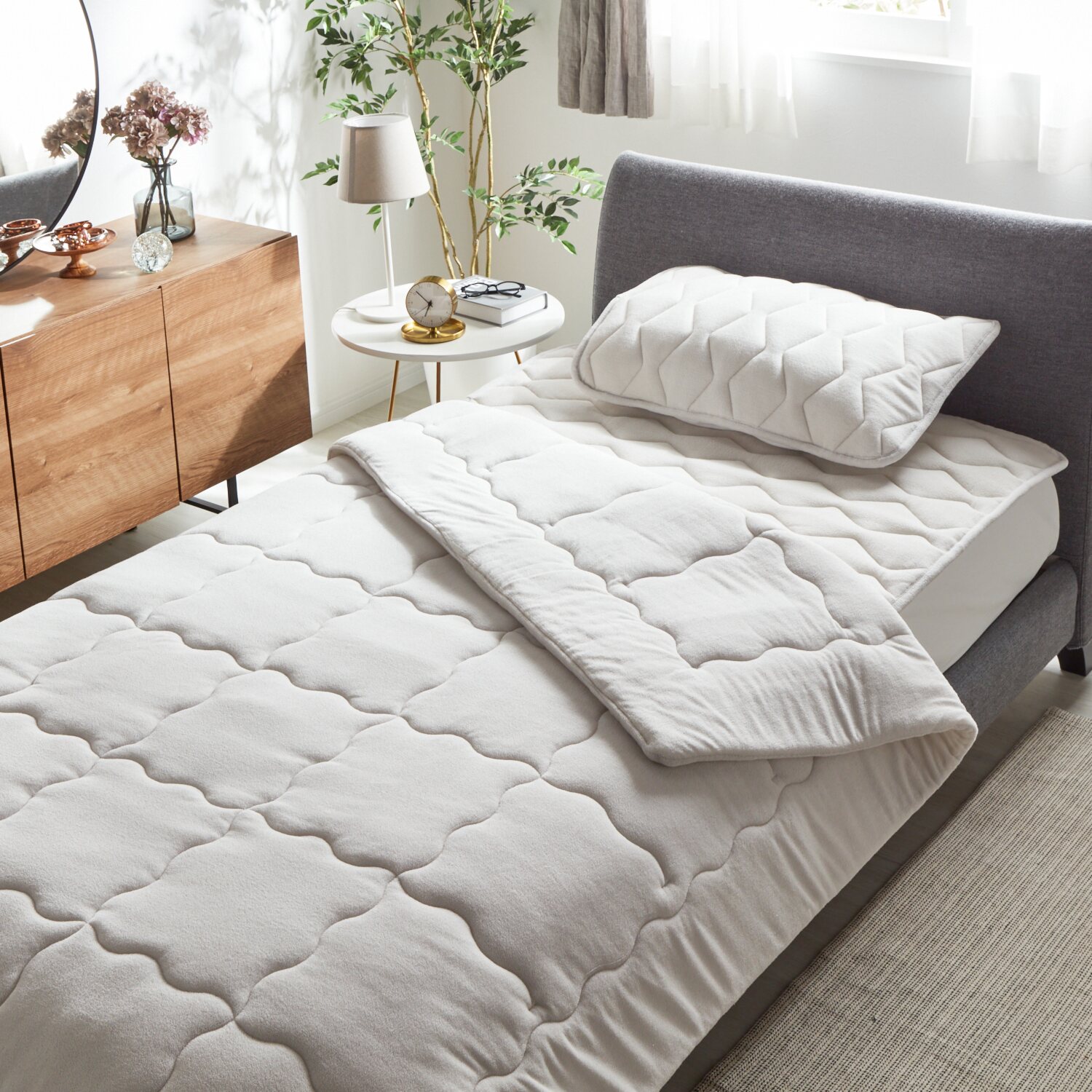 快眠博士 “ＺＥＰＰＩＮパイル 　Ｐｌｕｓ” 寝汗の吸水力が違う！ 爽やかコットンパイルの 日本製肌掛けふとん ＜クイーン＞