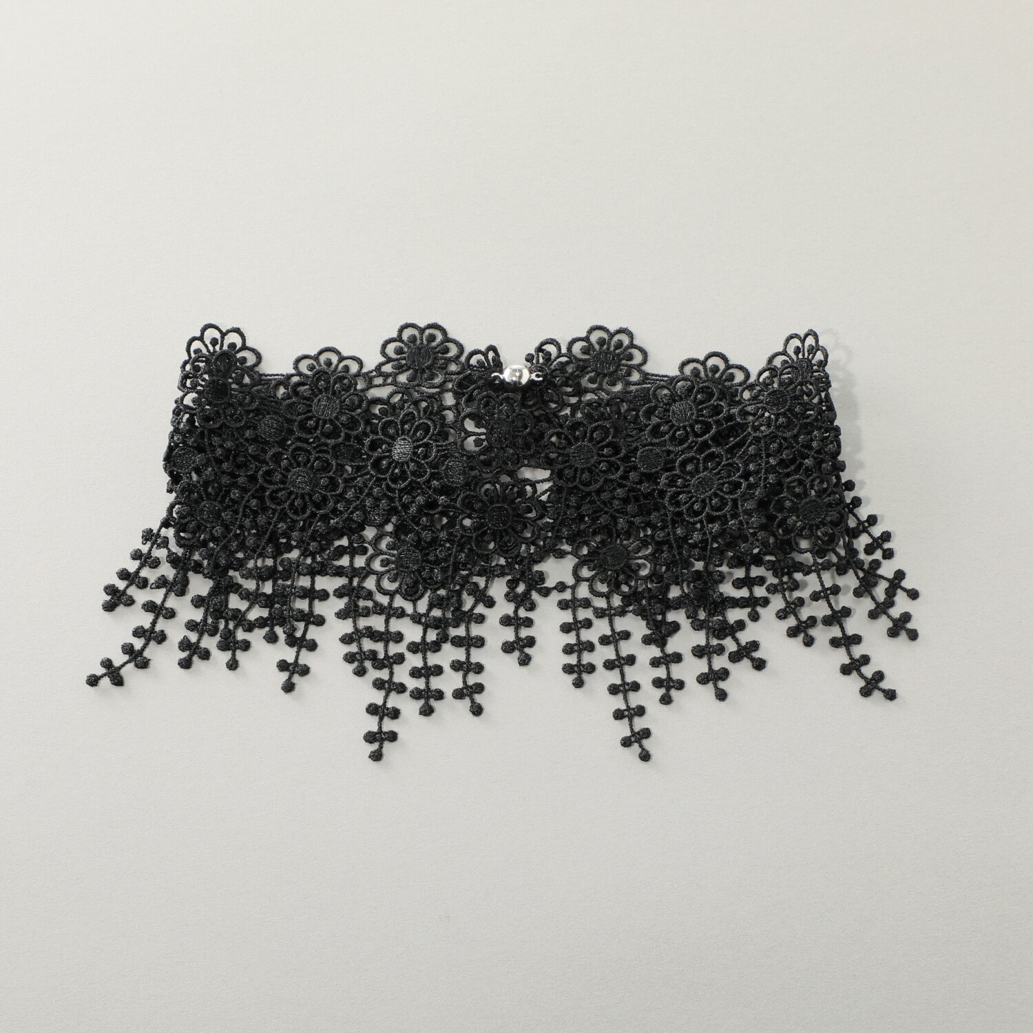 メルレット マグネットで簡単着脱 エンブロイダリーレース フラワーシャンデリア チョーカーネックレス