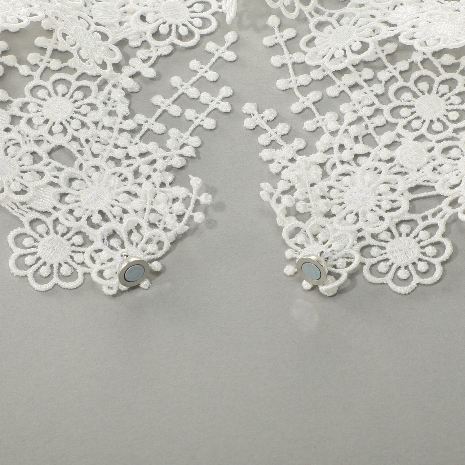 メルレット マグネットで簡単着脱 エンブロイダリーレース フラワーシャンデリア チョーカーネックレス