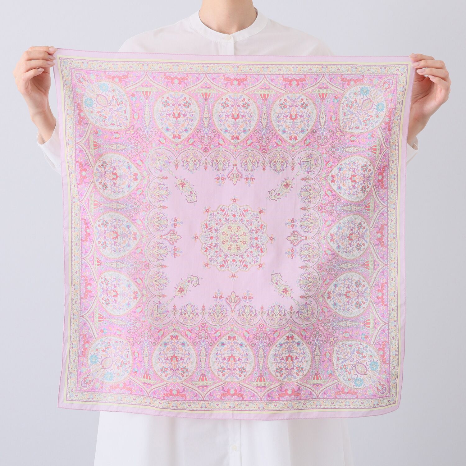 シルクロードクラブ カシミール柄 コットンスカーフ