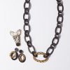 マダムヒロコ 黒水牛 アクセントパーツ デザインチェーン ロングネックレス “Ｌｅｔ’ｓ　ｇｏ！”