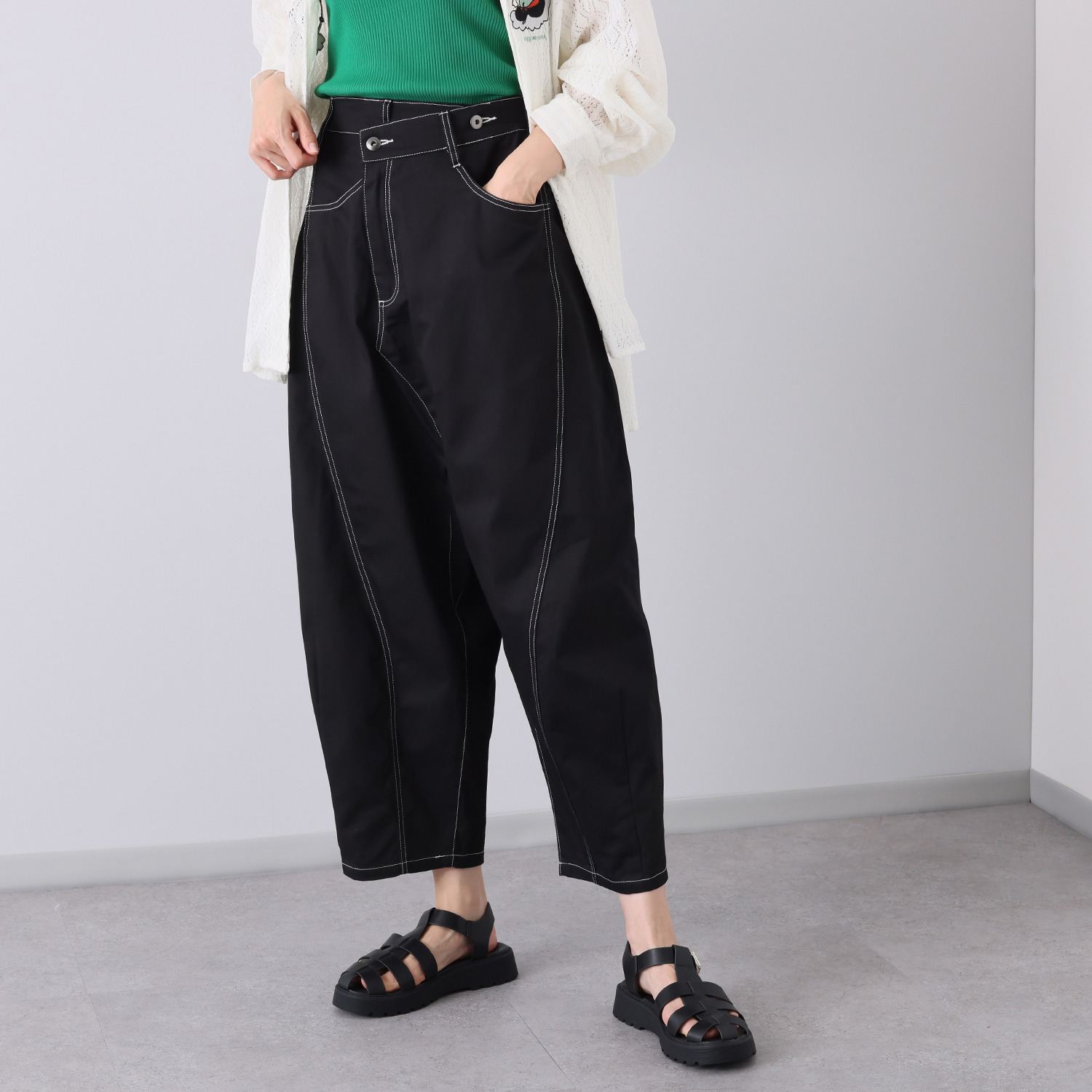 スカラーパリティ 電気ウサギと風のクマ 刺しゅうパンツ