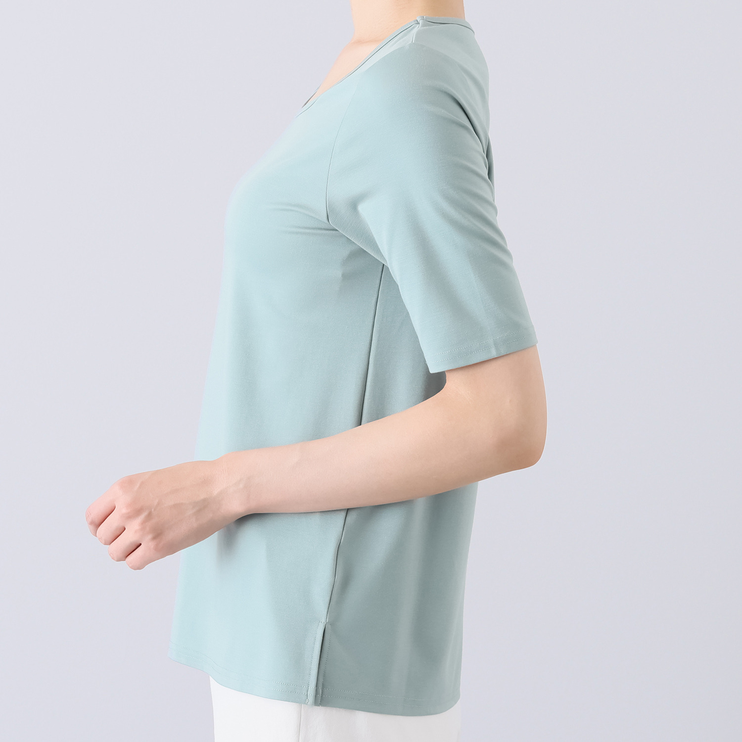 シルバーミントシュガー スタイリング自在な 繊細テレコカーディガンと すっきりな印象の 五分袖プルオーバーの ２枚セット