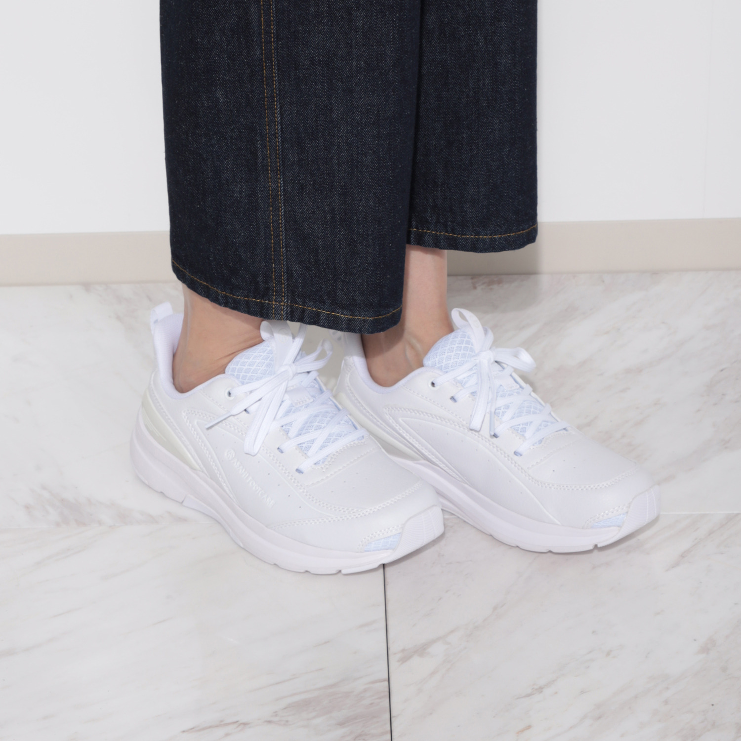 アサヒフットケア レースアップデザイン 合皮スニーカー ＜レディース＞