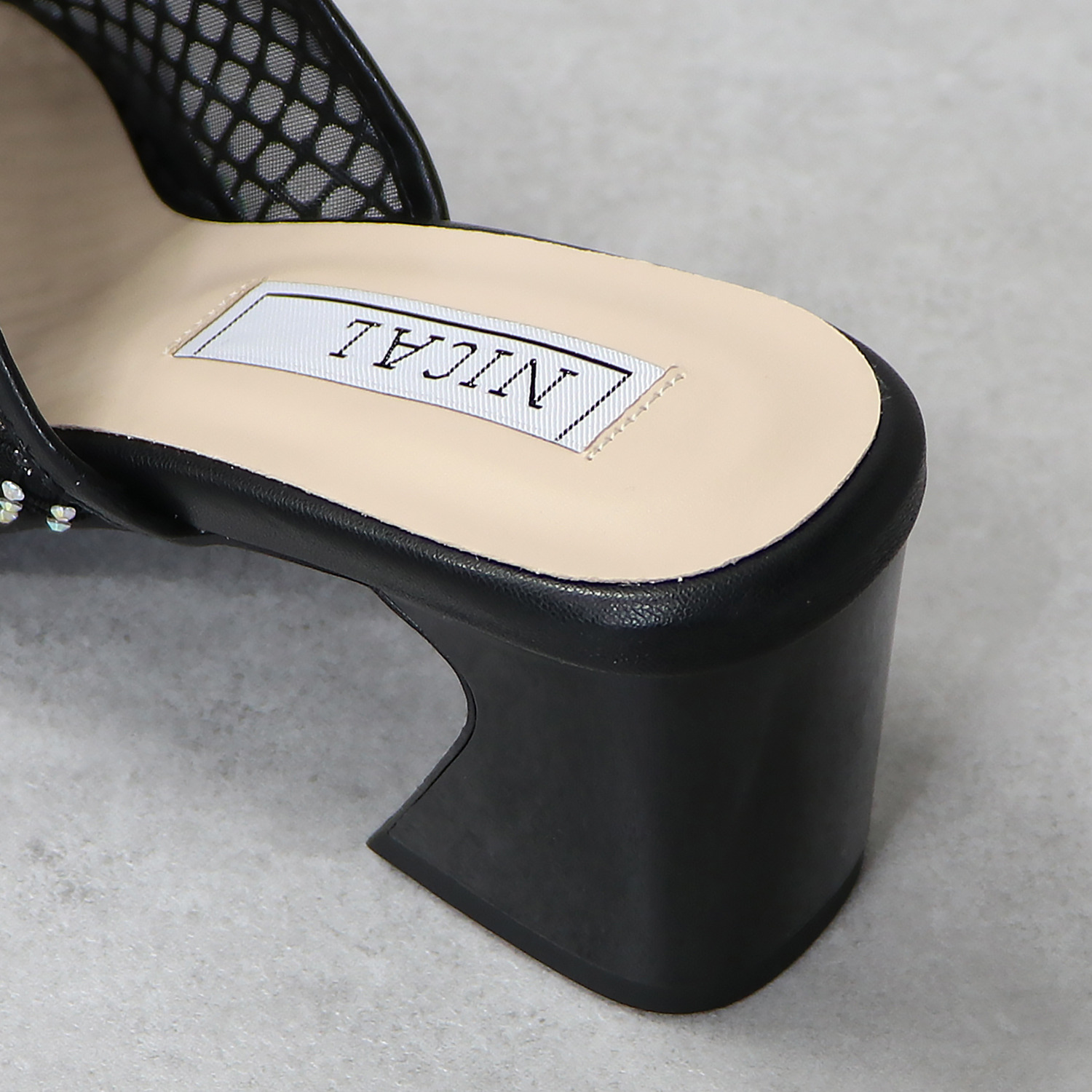 ニカル ラインストーン チュールサンダル