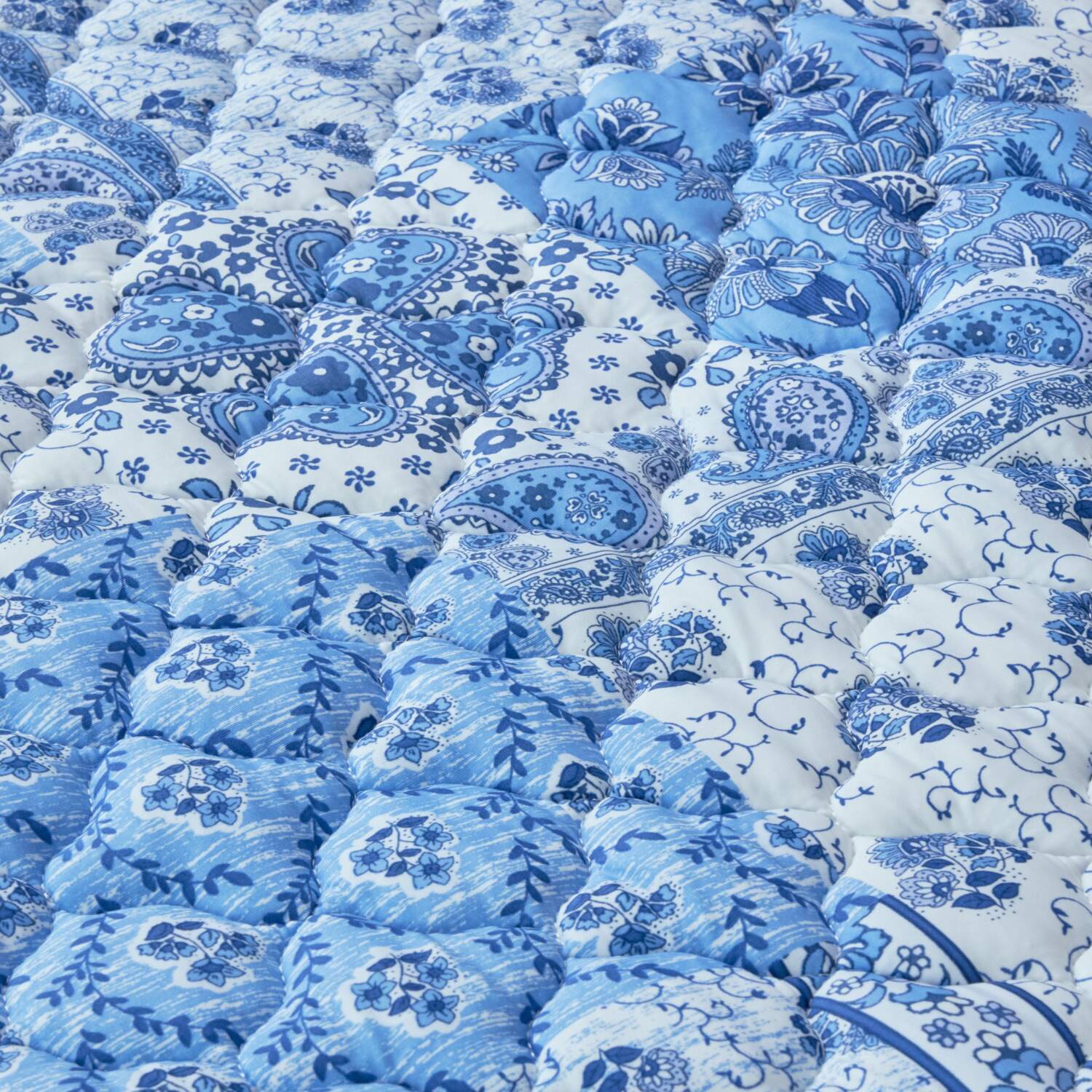 モリリン ＤＲＹ＆ＤＥＯ 除湿・消臭・接触冷感 ひんやりさらさら キルトラグ ＜１９０×２４０ｃｍ＞