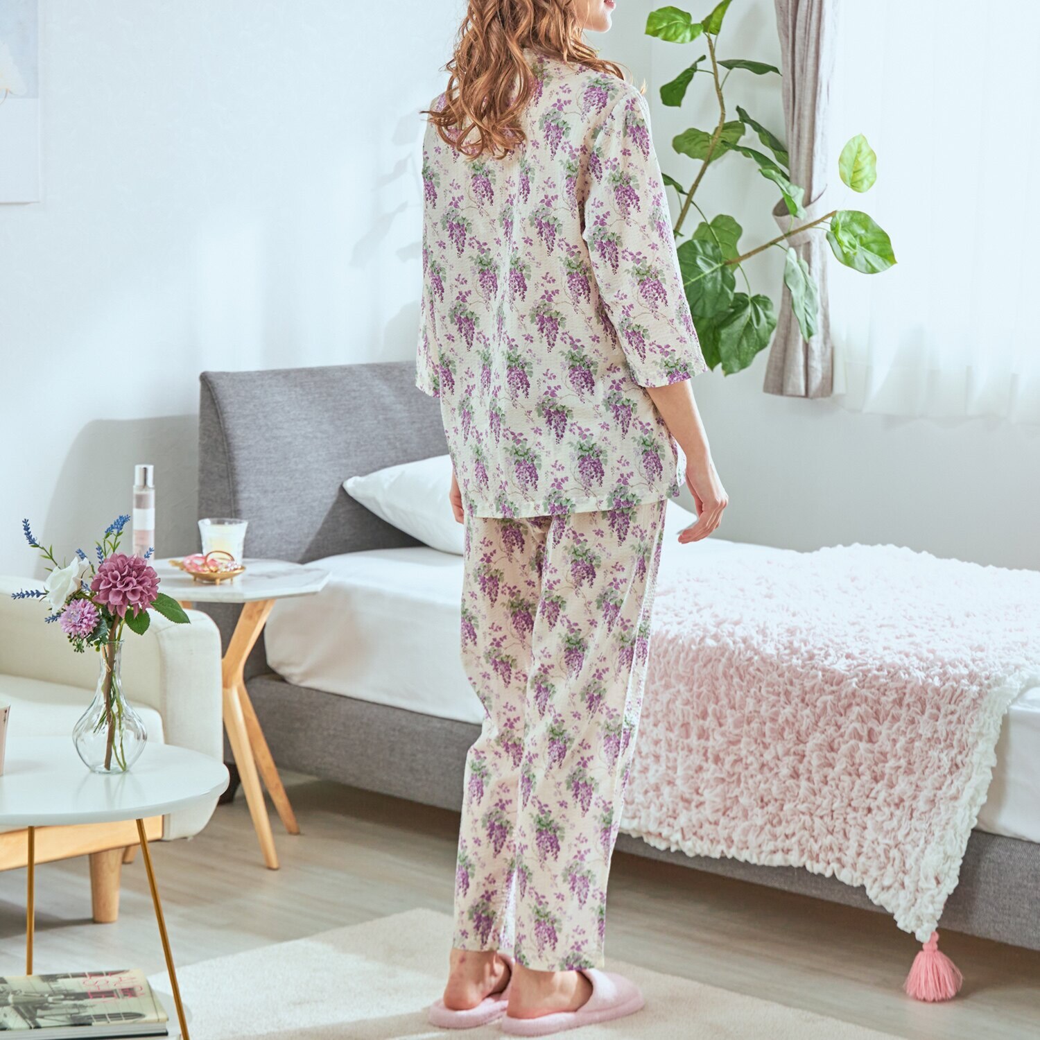 ローラアシュレイ コットン１００％ ローンリップル パジャマ ウィステリア柄