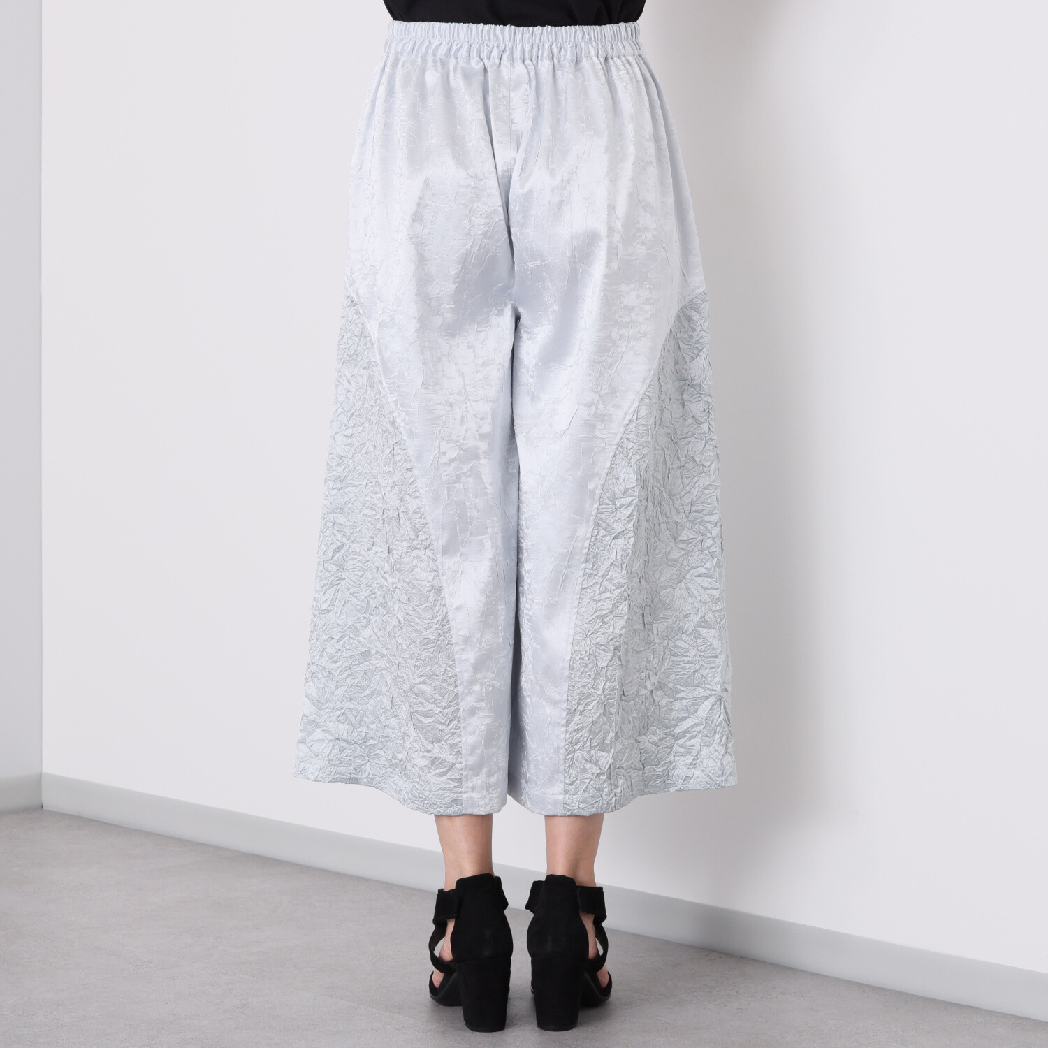 ソソビヨリ ボリューム スカート風パンツ