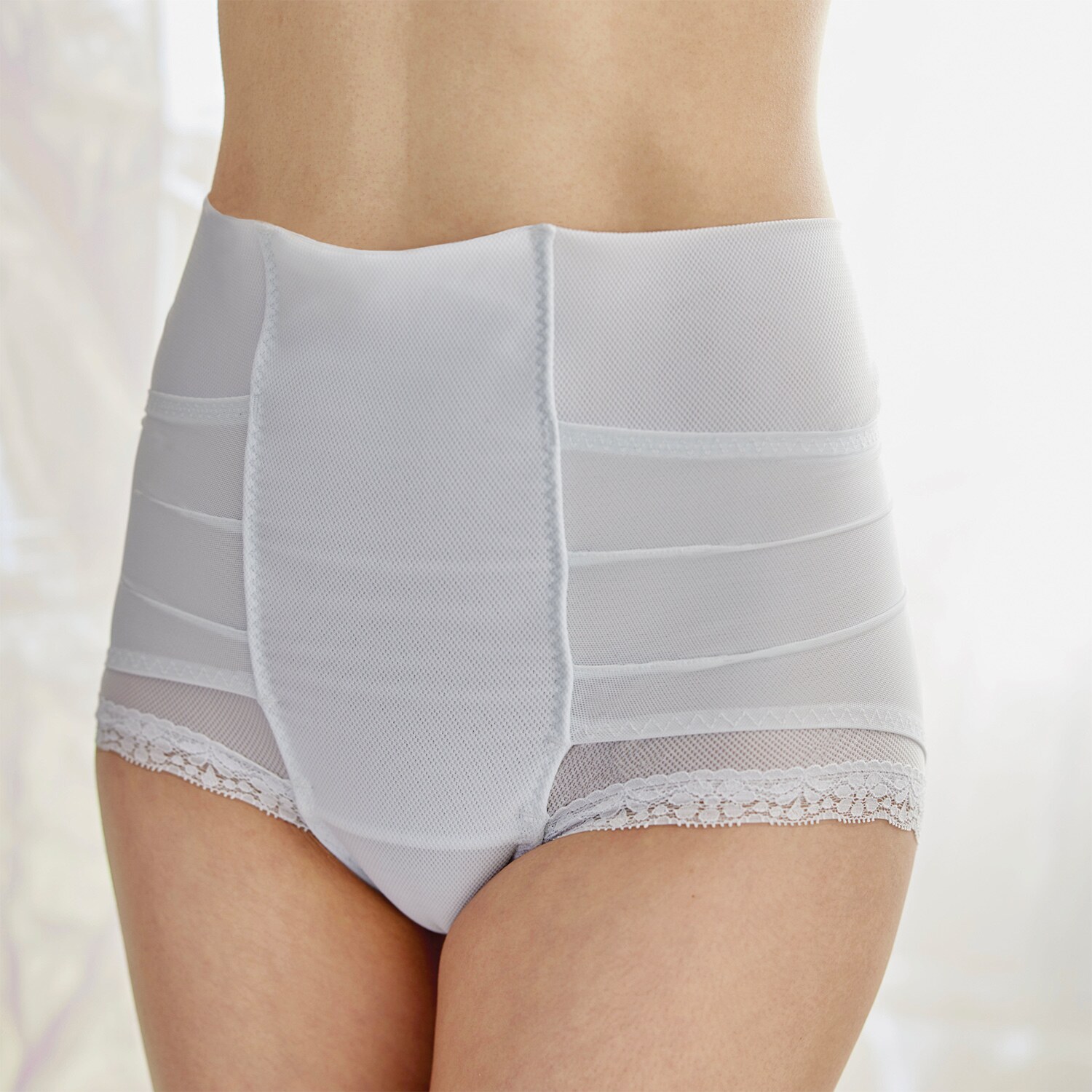 はくだけ整体 姿勢の専門家が開発！ 着用時に骨盤周りを意識 サラっと快適♪ 整体ショーツドライ 同色２枚セット