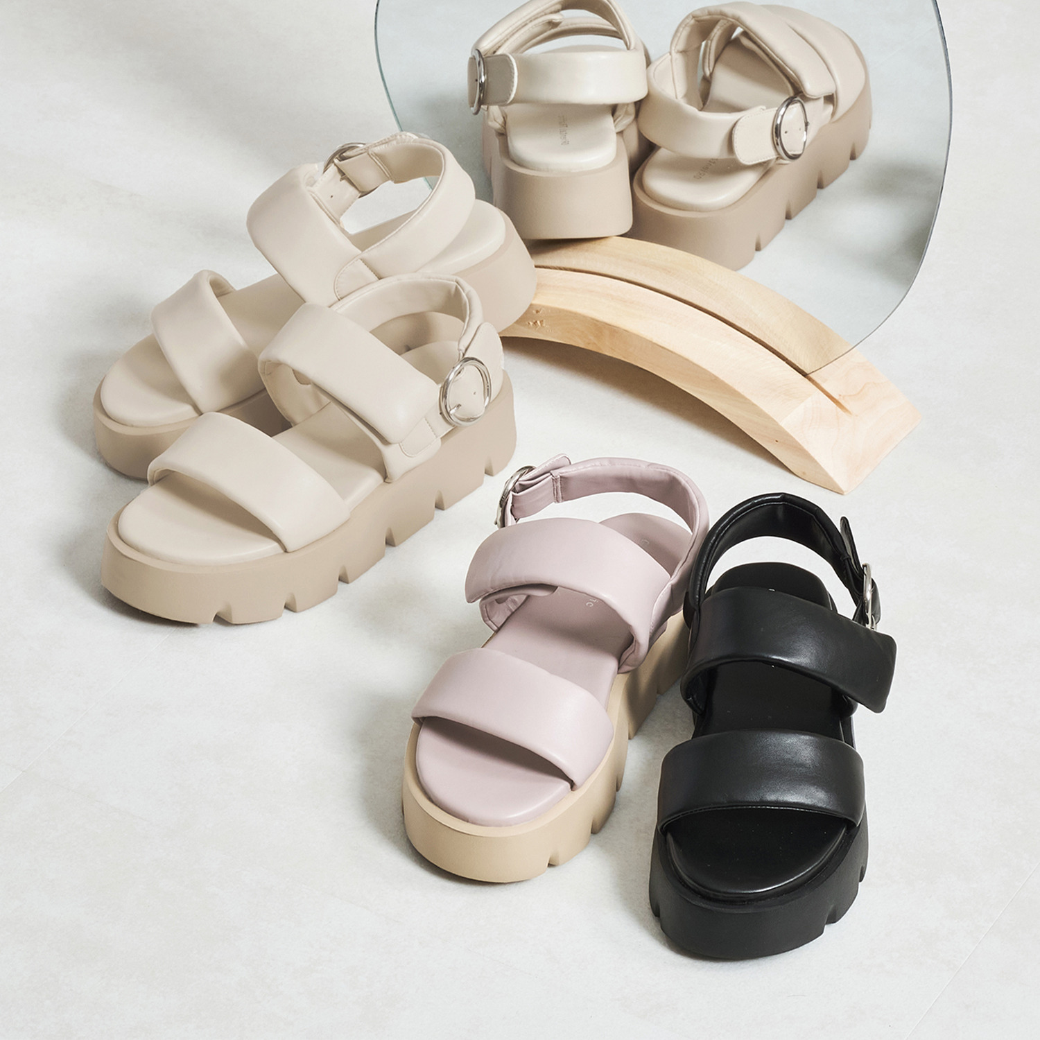 オリエンタルトラフィック パデットダブルベルト 厚底サンダル