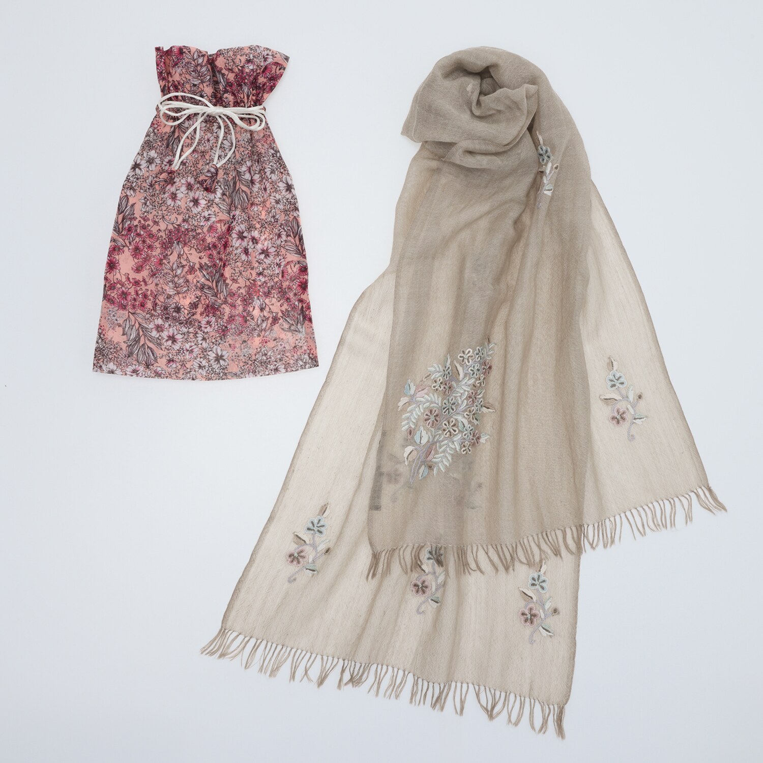 ターラブランカ ストール袋付 シルク混 フラワー手刺しゅう ギフトストール