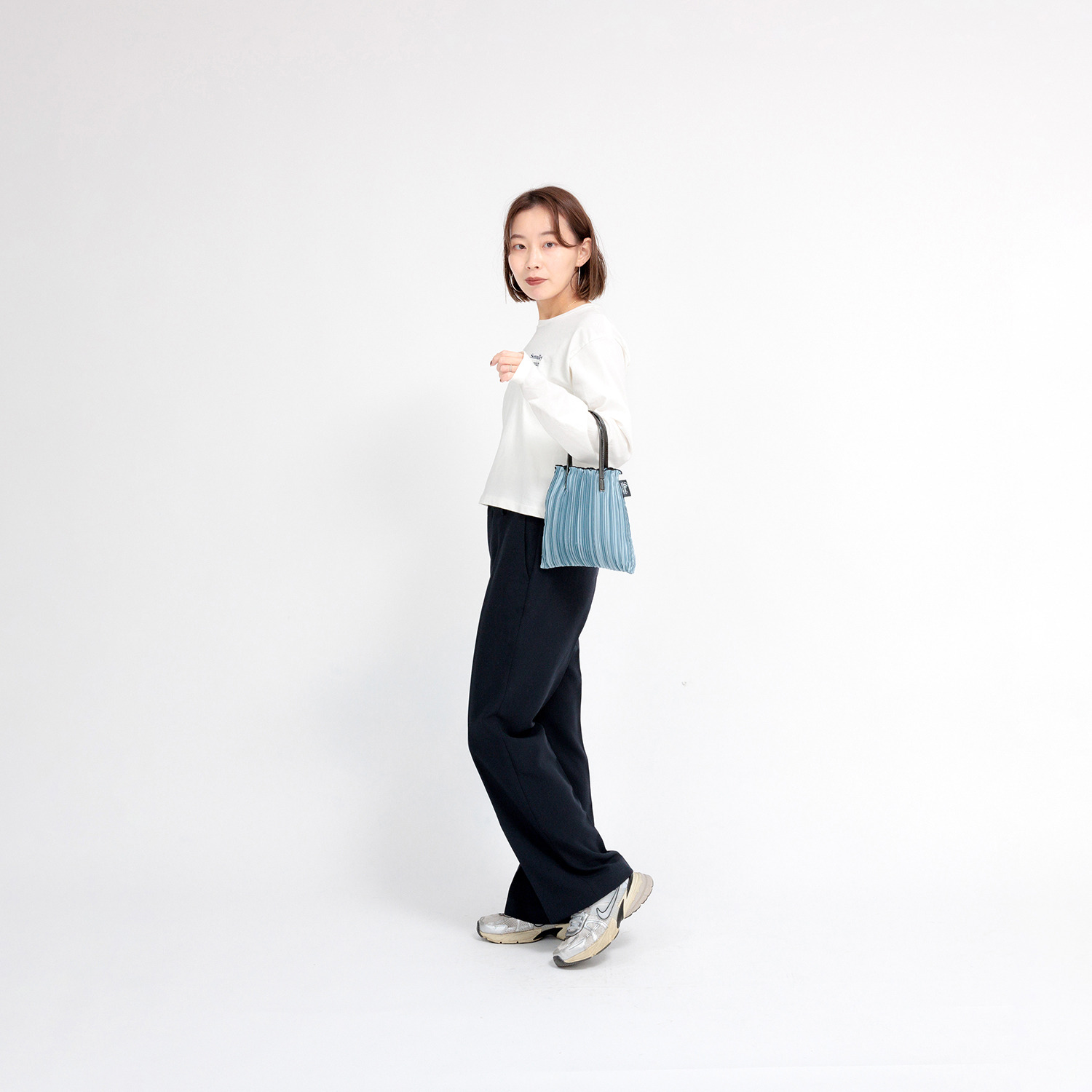 ディオニス 日本製 サテンプリーツ 軽量バッグ＜Ｓ＞ 