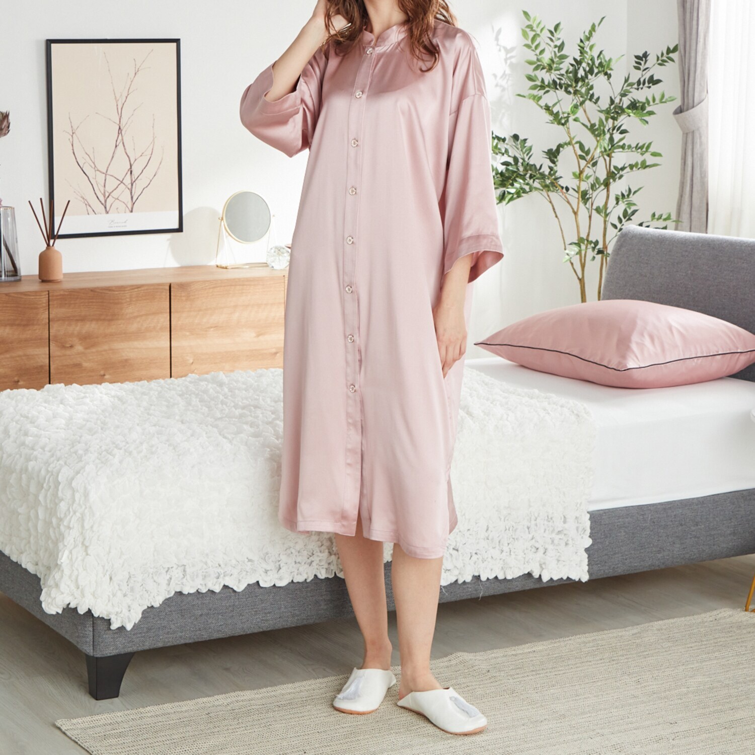 上級睡眠健康指導士 加賀三枝が監修！ シルク１００％ ブリリアント パジャマワンピース