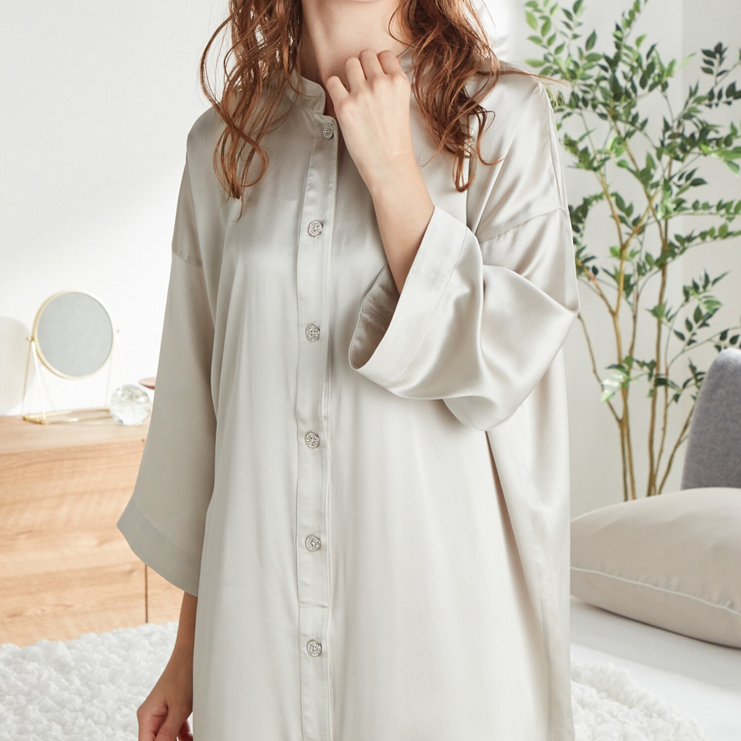 上級睡眠健康指導士 加賀三枝が監修！ シルク１００％ ブリリアント パジャマワンピース