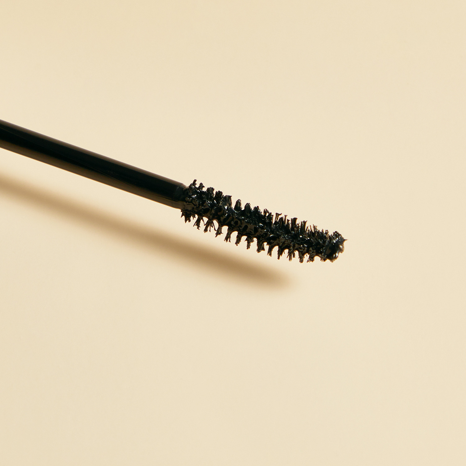 アートメイク まつ毛をケアする ４４種類の美容成分配合！ 美扇マスカラ ＜漆黒ブラック＞ ３本セット