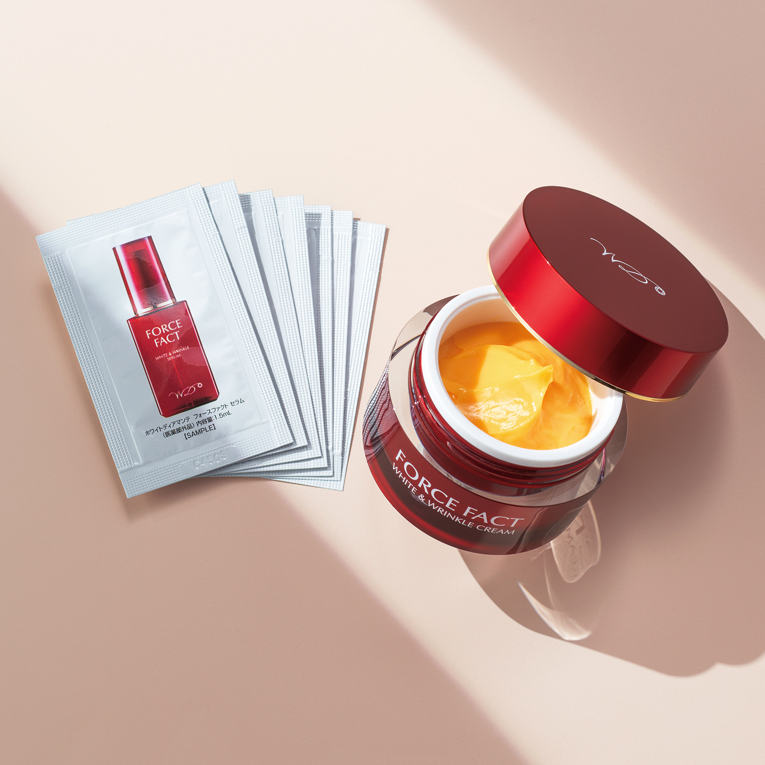 ホワイトディアマンテ 薬用ホワイト＆ リンクルクリーム “フォースファクト” ２．２個分特別増量セット