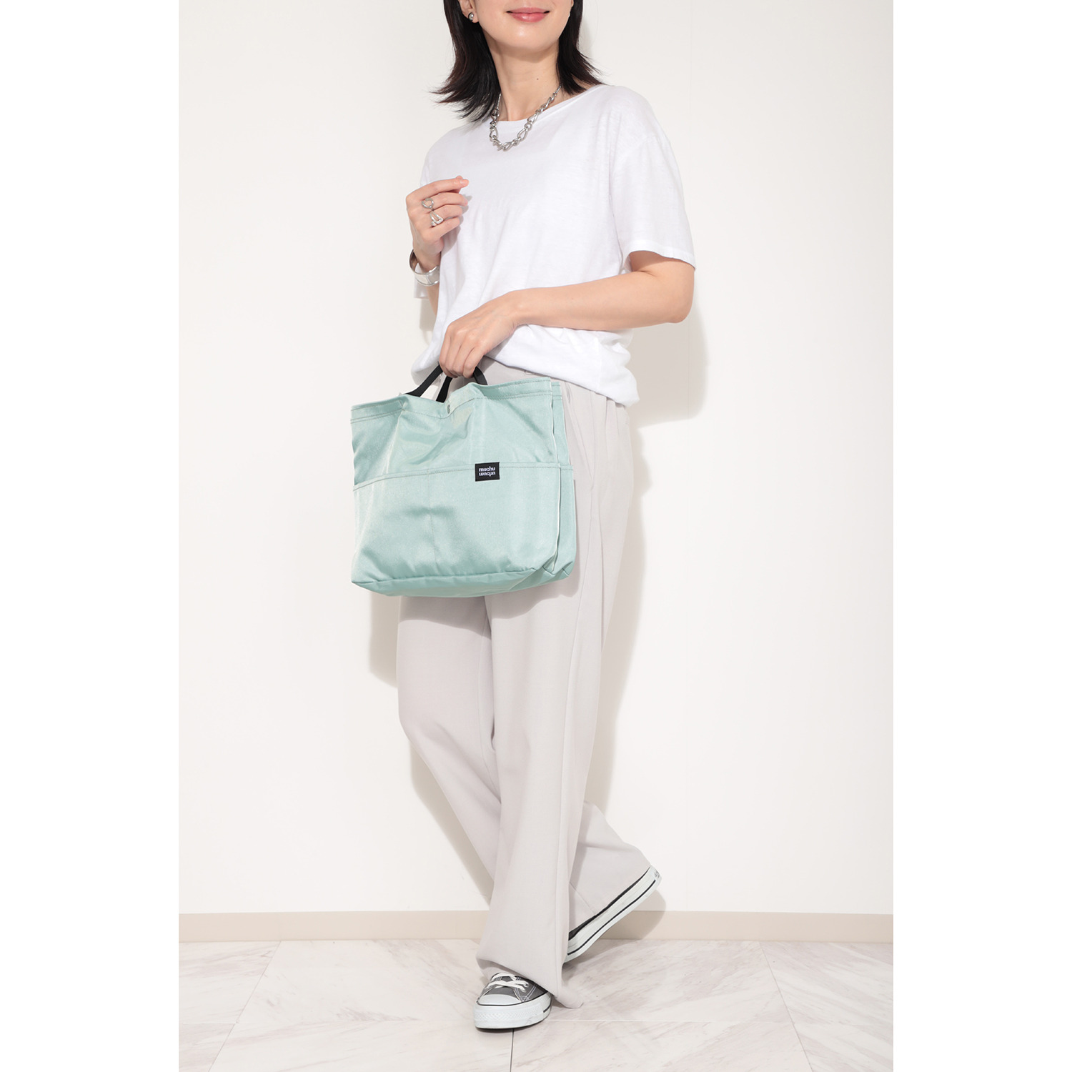 もっと推し活が楽しくなる 日常に溶け込む推し活！ フライヤーすっぽり バッグインバッグ