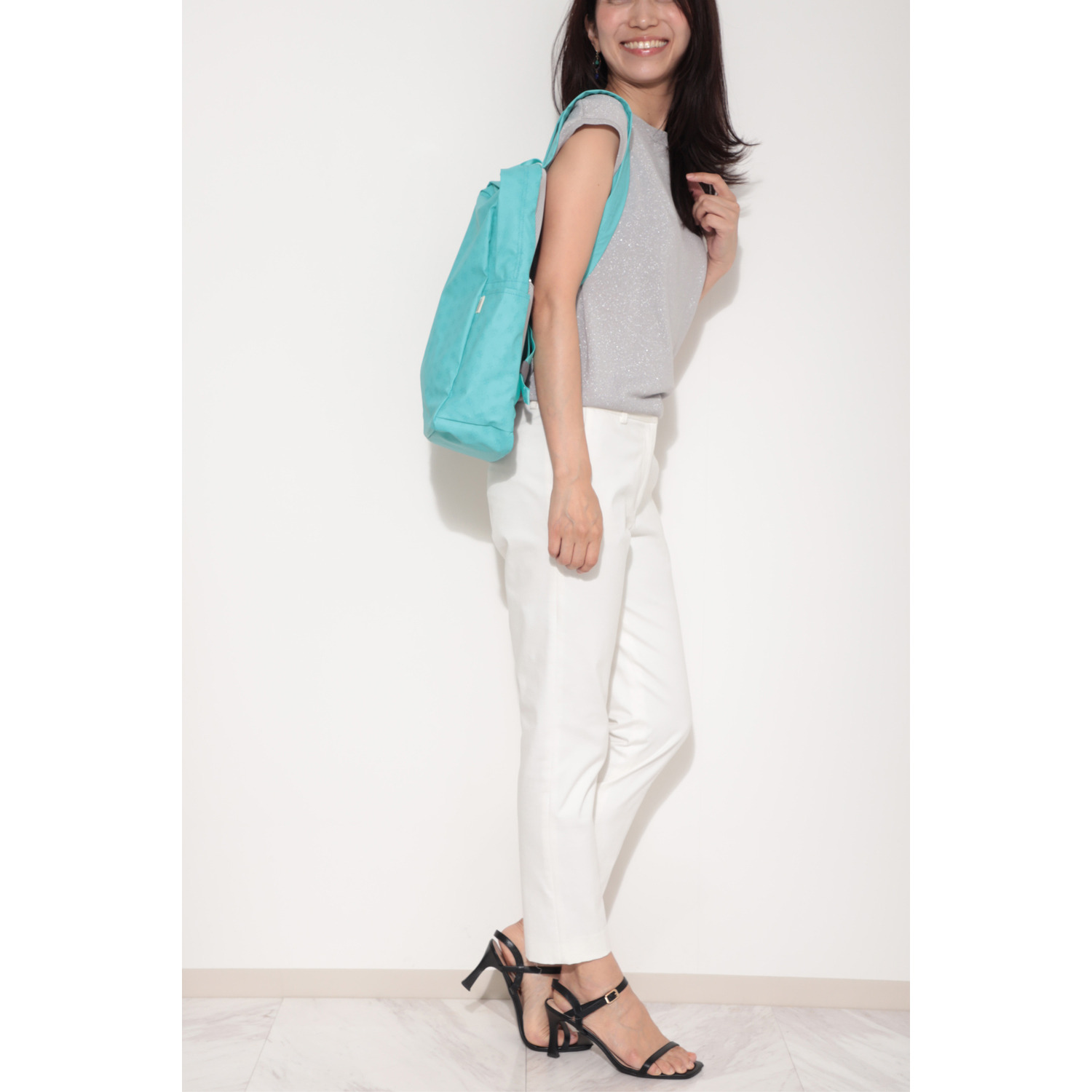 老舗ヤマト屋 ポリカーボネイト 超軽量 ウルトラライトリュック