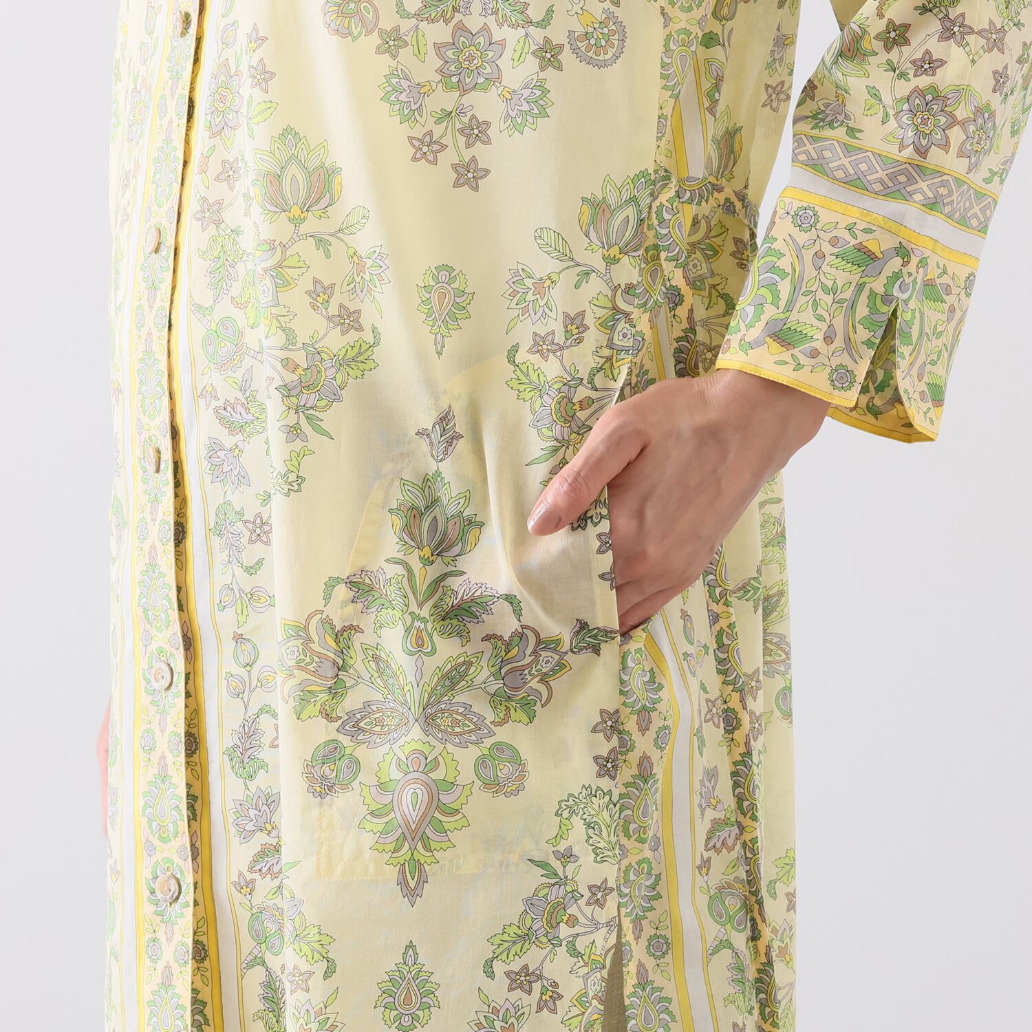 シルクロードクラブ ジャワ柄 ロングシャツブラウス