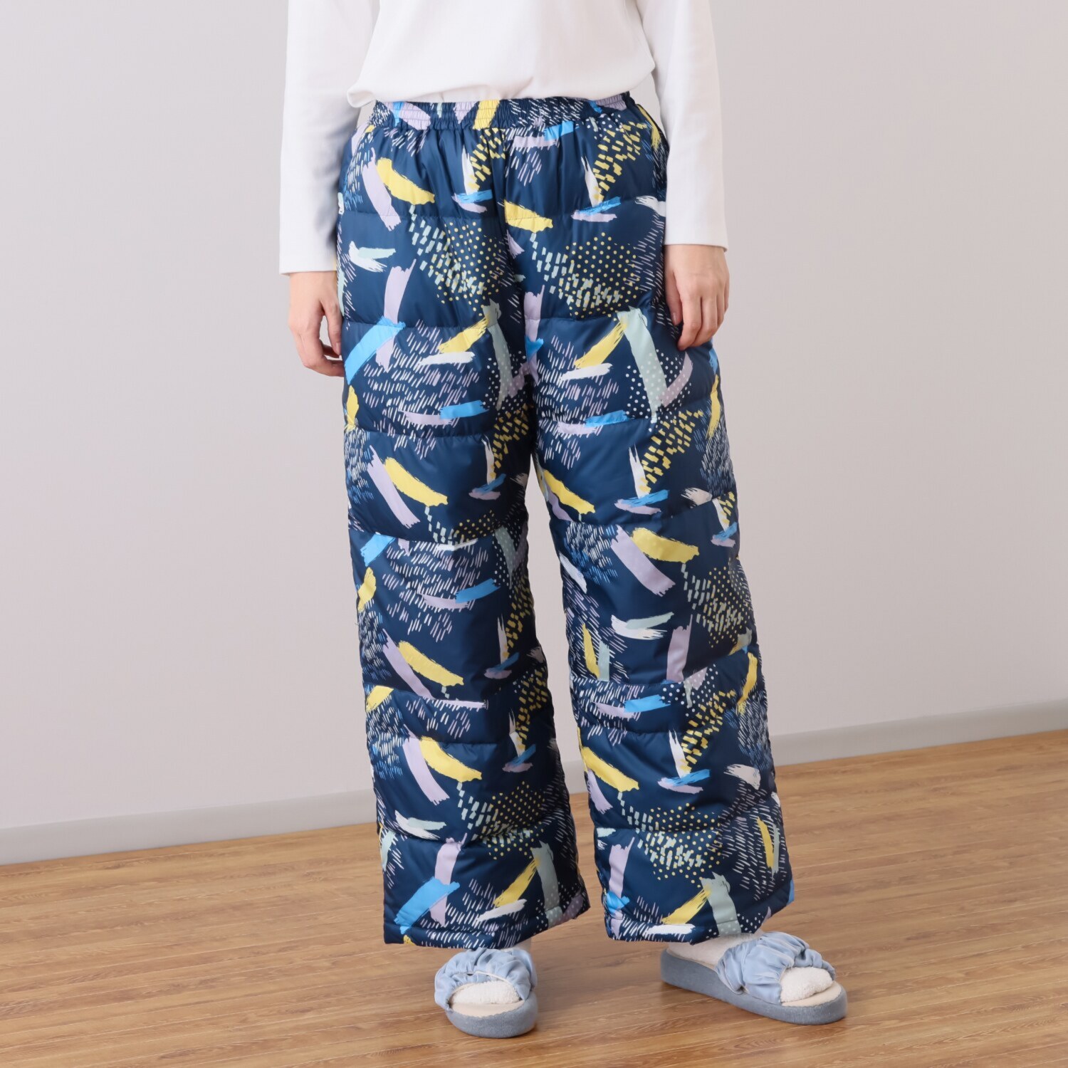 モリリン 軽くてあったか ホワイトダックダウン 羽毛パンツ