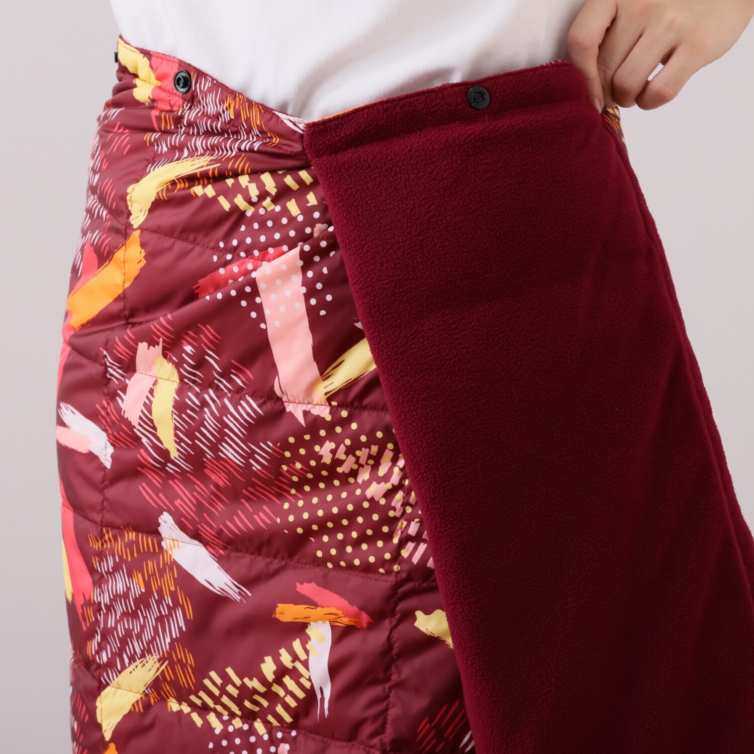 モリリン 軽くてあったか ホワイトダックダウン ひざ掛けにもなる 羽毛ラップスカート