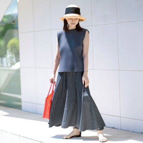 イロプライム 肩タックデザイン ノースリーブプルオーバー