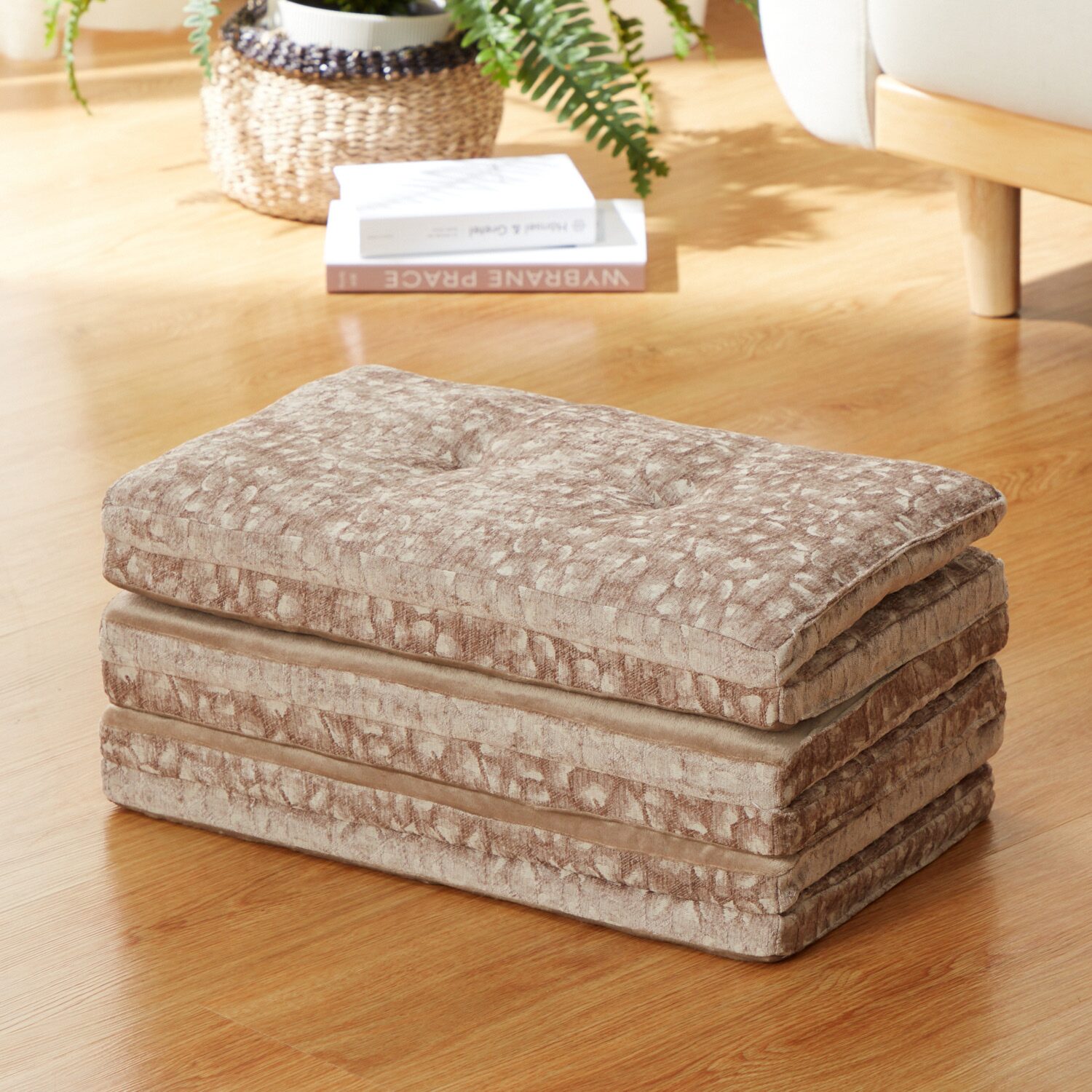 くつろぎシーンを快適に！ シェニール織 ５つ折りお昼寝マット