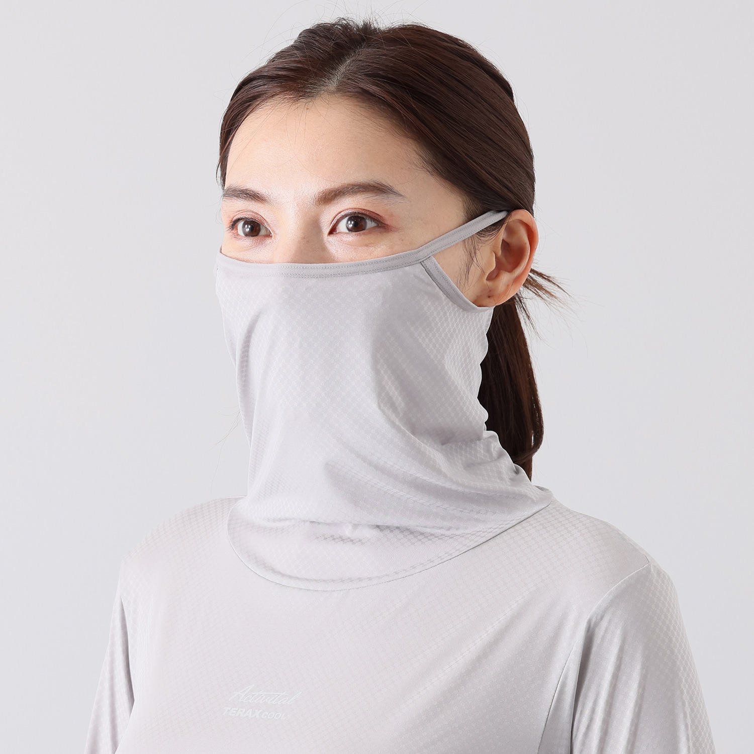 アクティバイタルライフ 着て暑さ対策！ 衣類内の気候の 快適化を目指した フェイスガード付 冷感ウェア