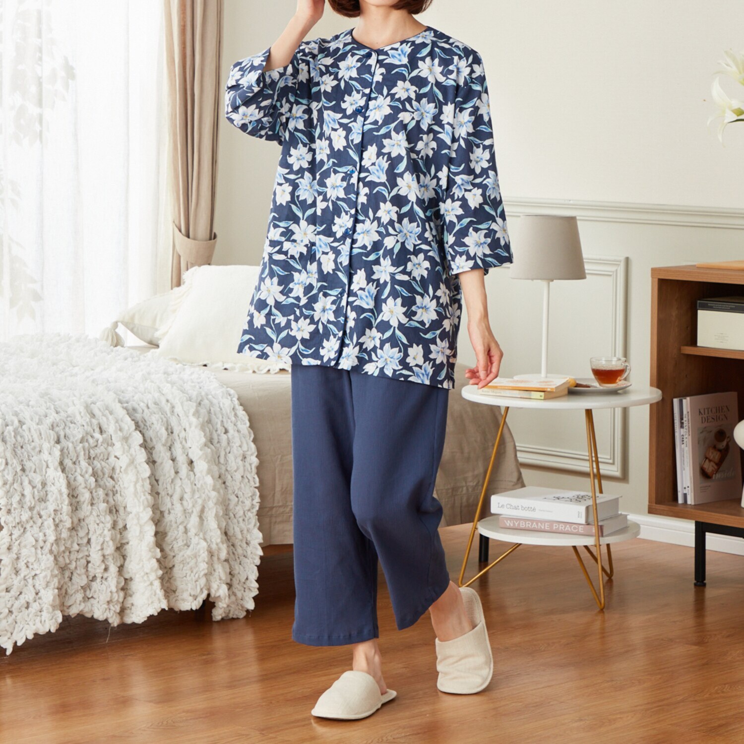 ＷＩＮＤ 高島ちぢみ ストレッチ楊柳 ユリ柄パジャマ