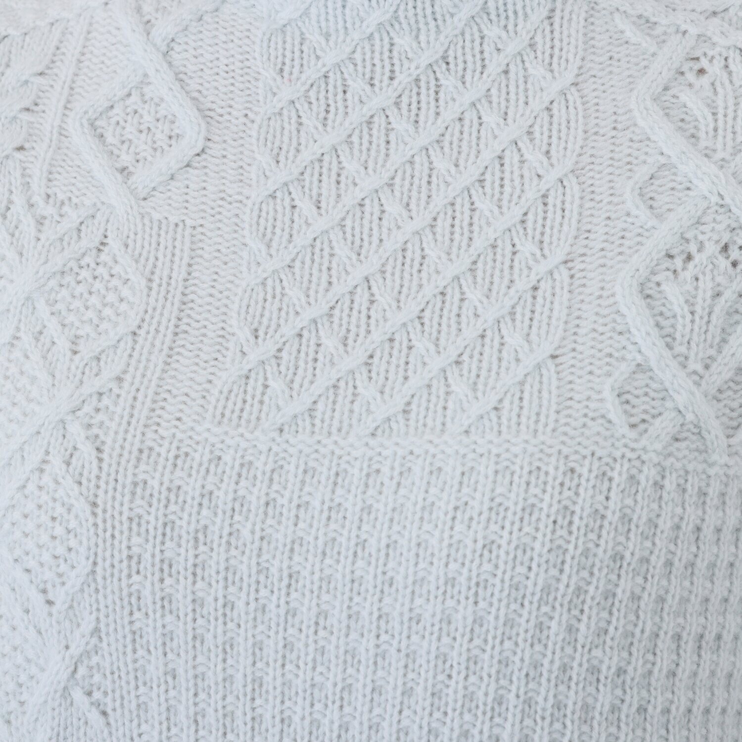 ルーエン　ローズ 日本製 内モンゴル産 カシミヤ１００％ パッチワーク柄 ビルドネックプルオーバー