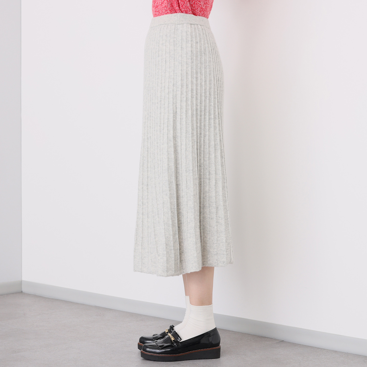 ルーエン　ローズ 日本製 内モンゴル産カシミヤ ワイドリブ　Ａライン プリーツ風スカート