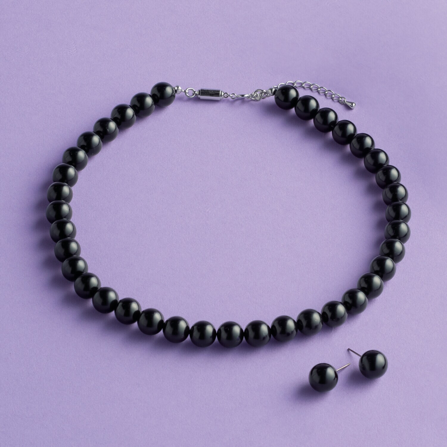 バイネイチャーサイレンス ジェット 丸玉スタッド イヤリング／ピアス