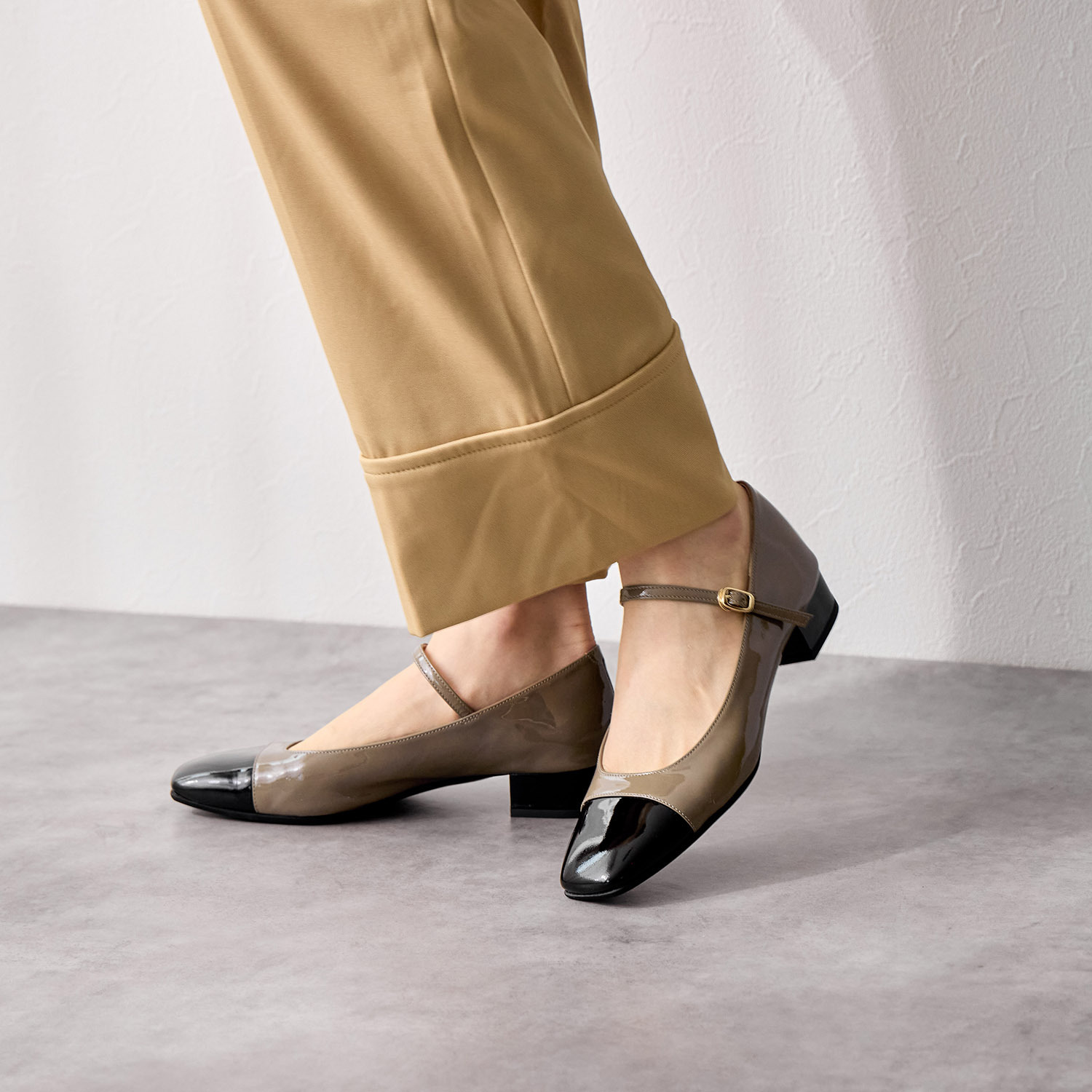 卑弥呼 スクエアトゥ メリージェーンパンプス