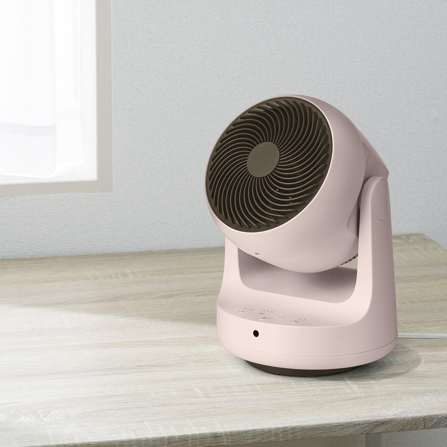 １台３役！ 衣類乾燥機能付 サーキュレーター “ヒート＆クール” ＨＣ−Ｔ２２０９