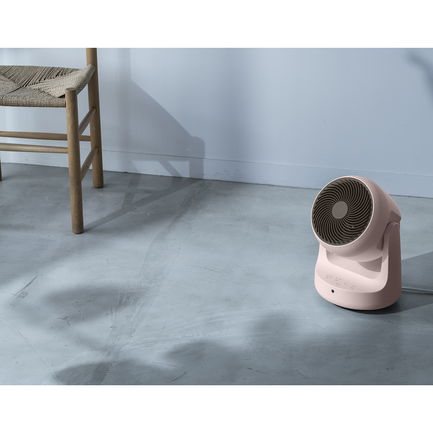 １台３役！ 衣類乾燥機能付 サーキュレーター “ヒート＆クール” ＨＣ−Ｔ２２０９